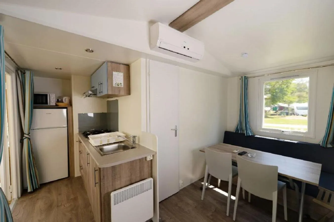 Living room in Club del Sole Vigna sul Mar Family Collection