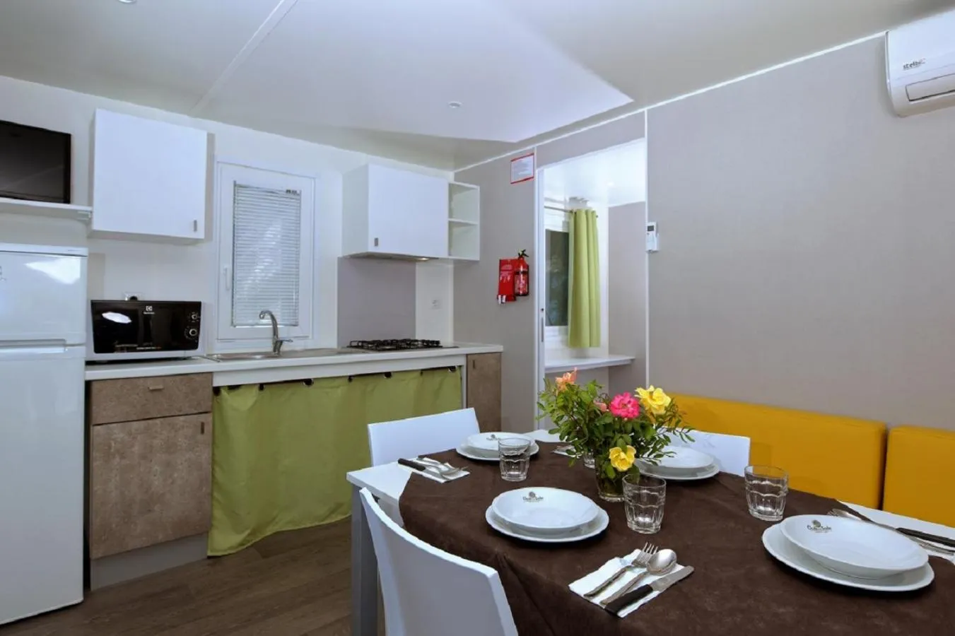 Kitchen or kitchenette in Club del Sole Vigna sul Mar Family Collection