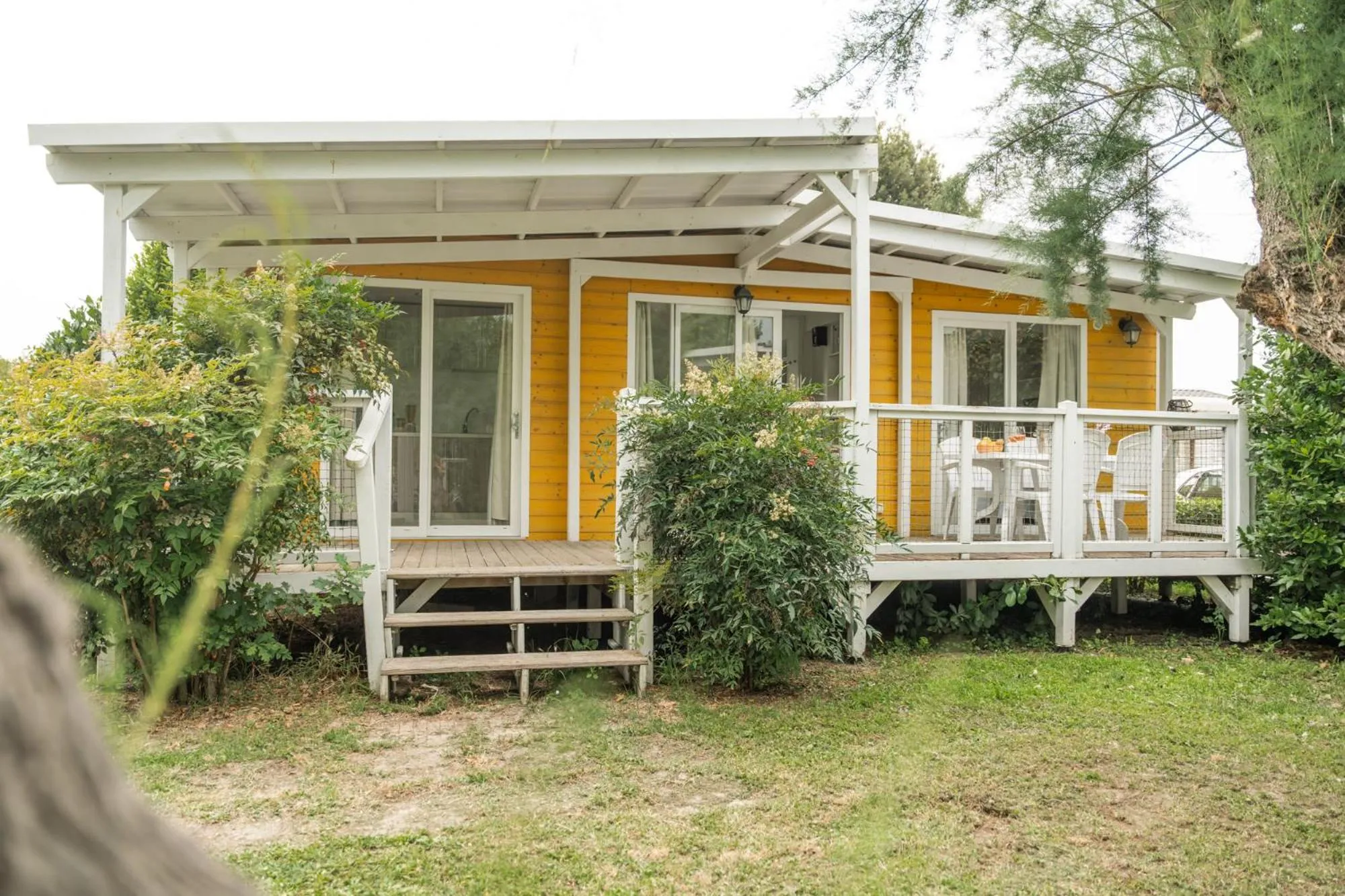 Property building in Club del Sole Vigna sul Mar Family Collection