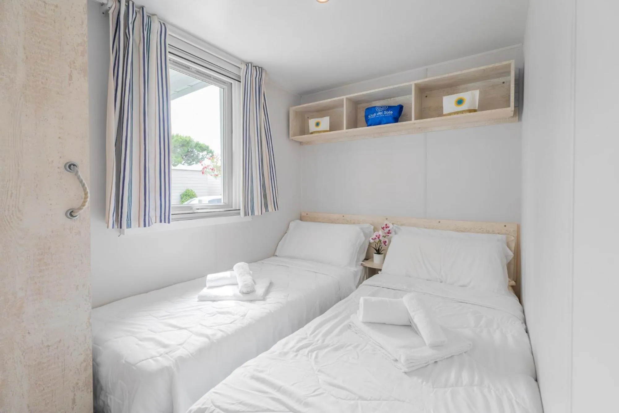 Bed in Club del Sole Vigna sul Mar Family Collection