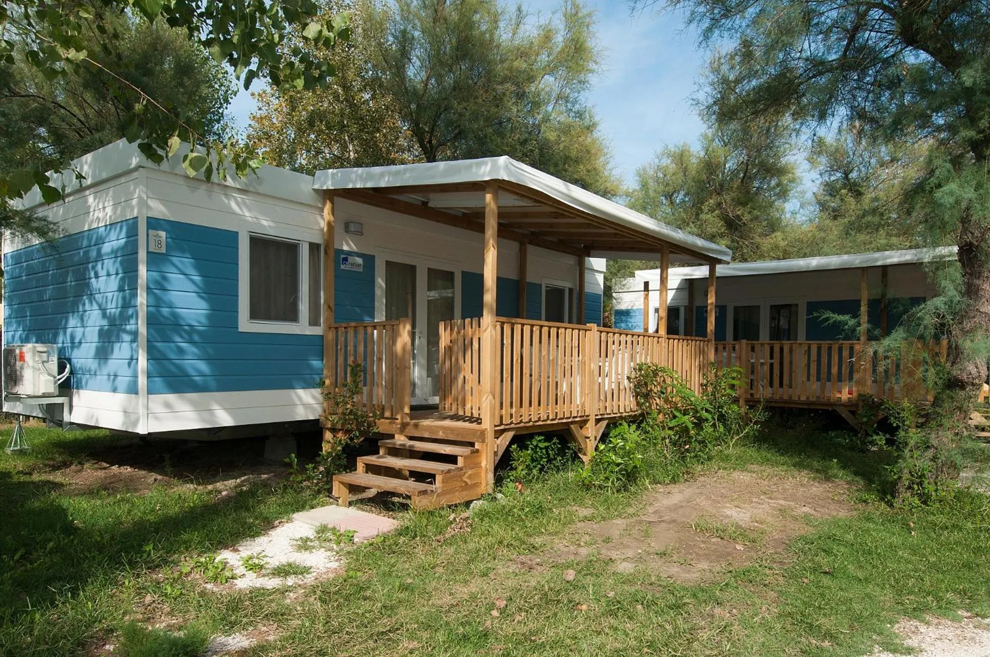 Property building in Club del Sole Vigna sul Mar Family Collection