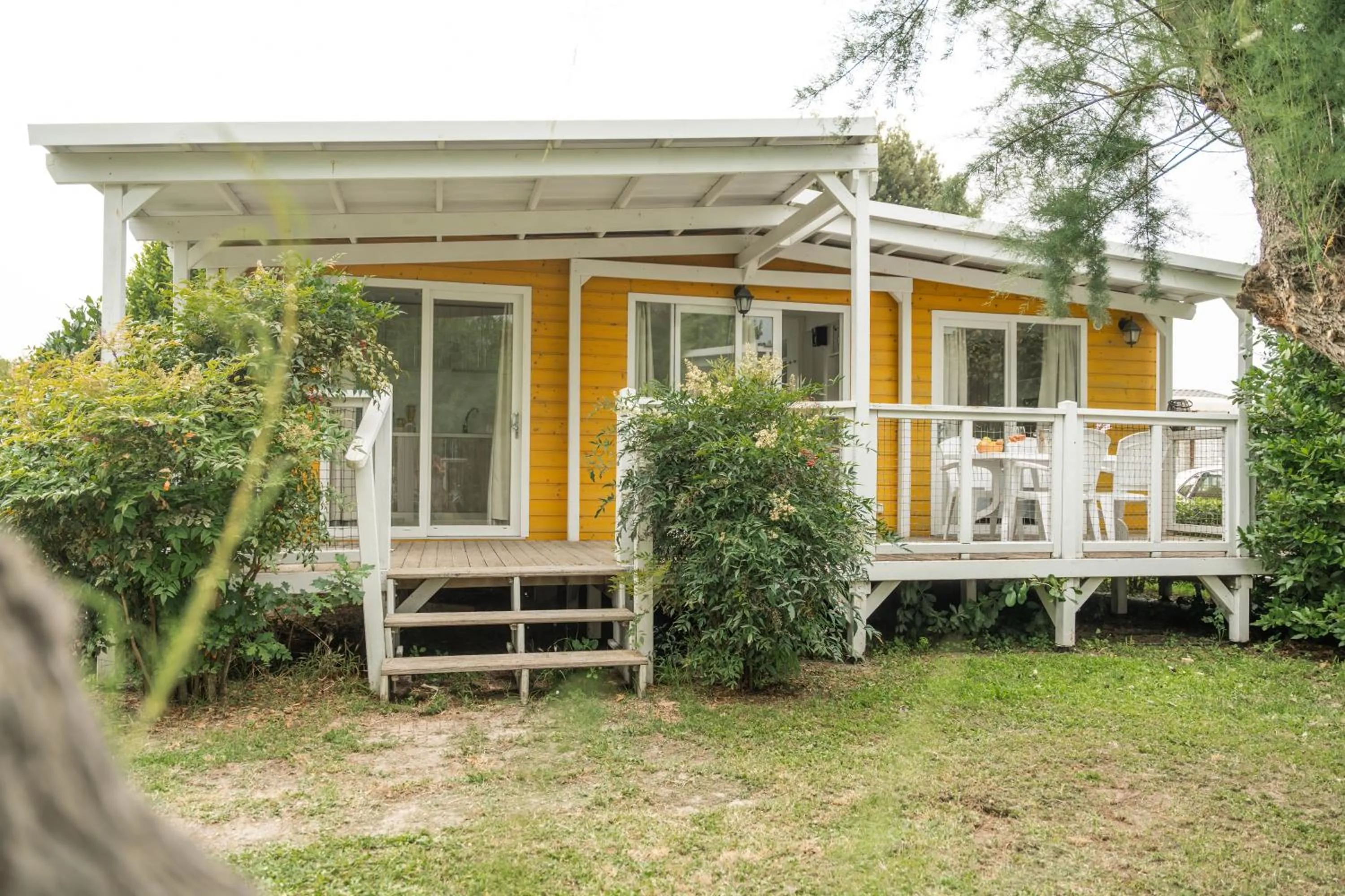 Property building in Club del Sole Vigna sul Mar Family Collection