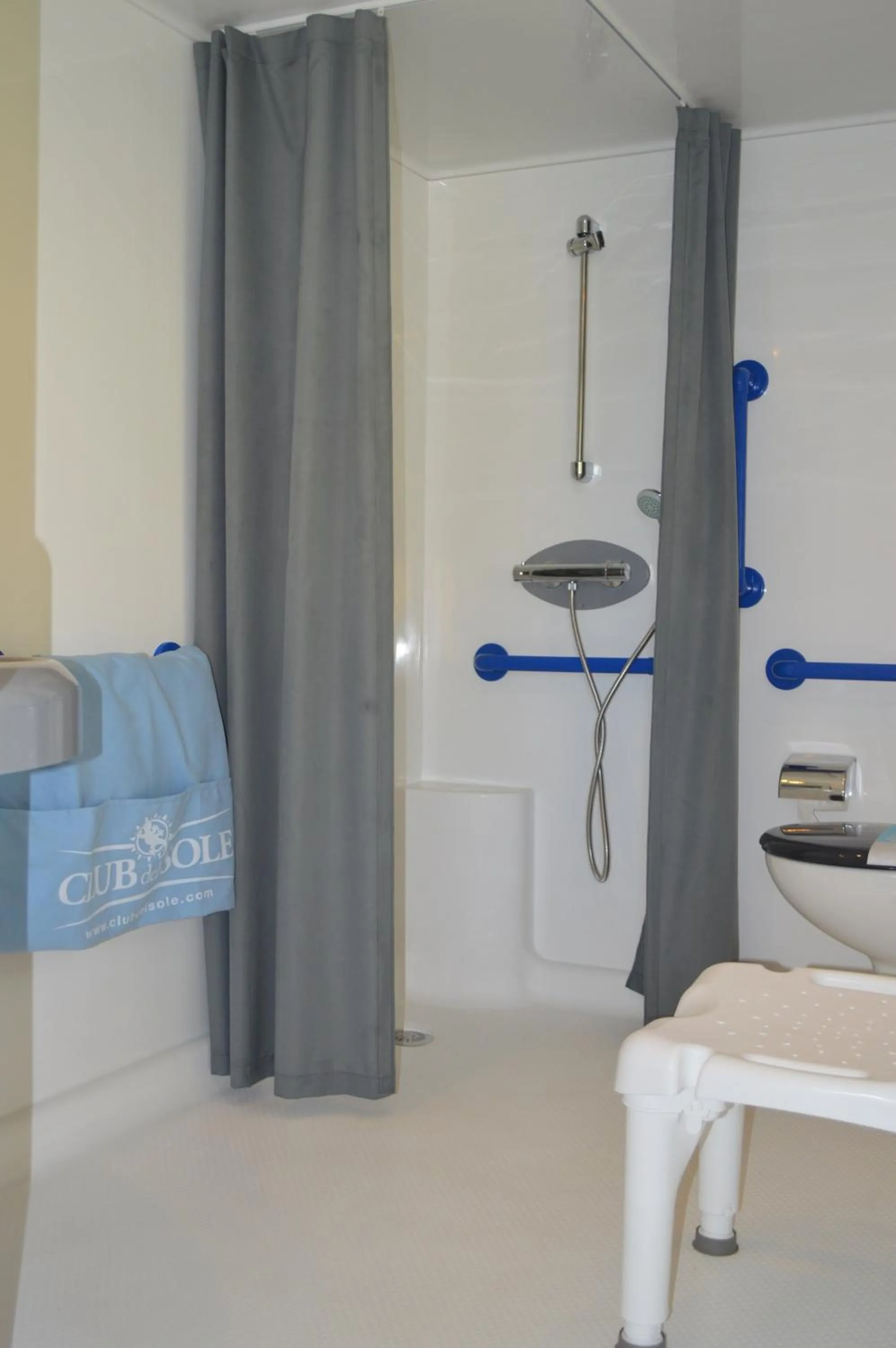 Bathroom in Club del Sole Vigna sul Mar Family Collection