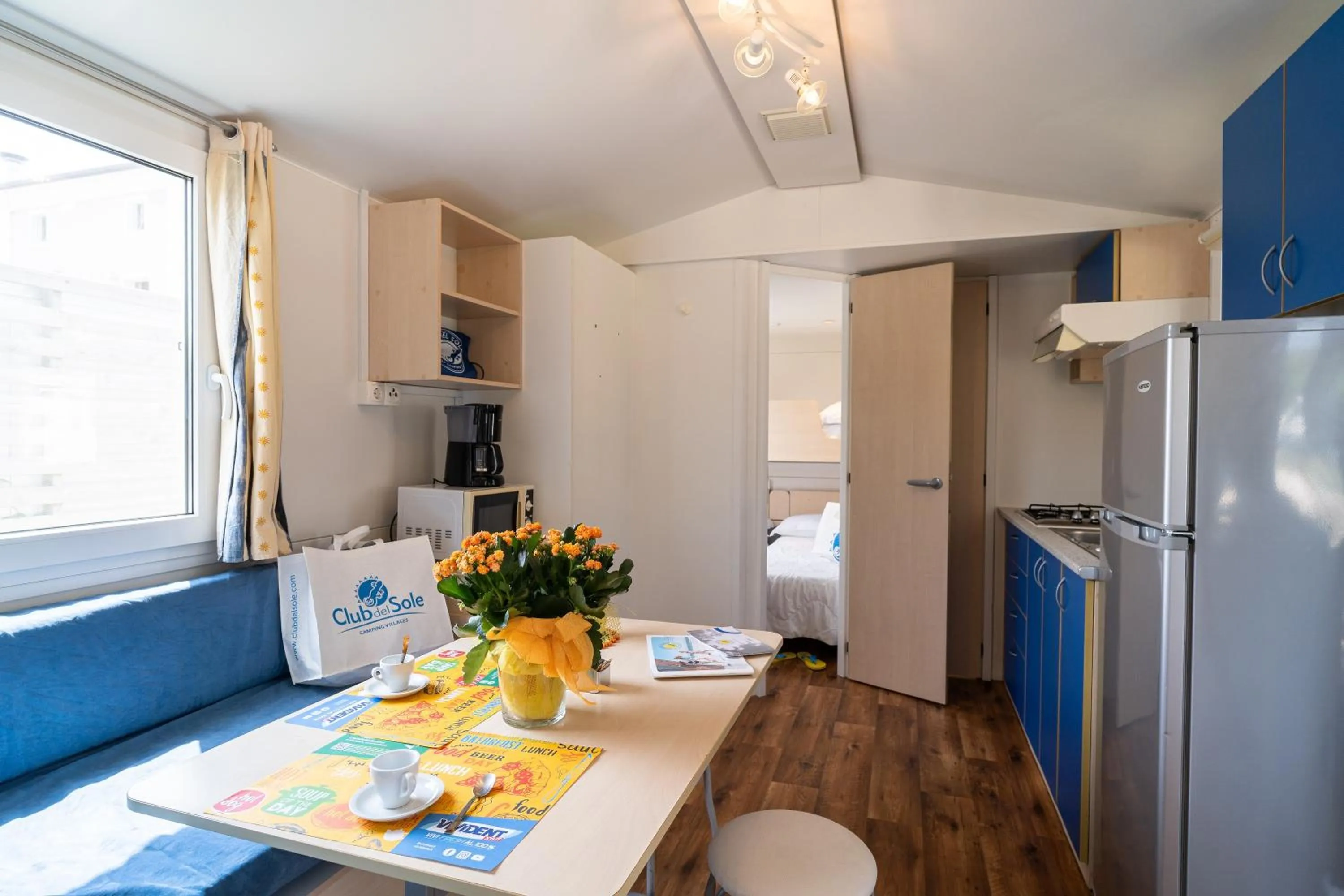 Living room, Bed in Club del Sole Vigna sul Mar Family Collection