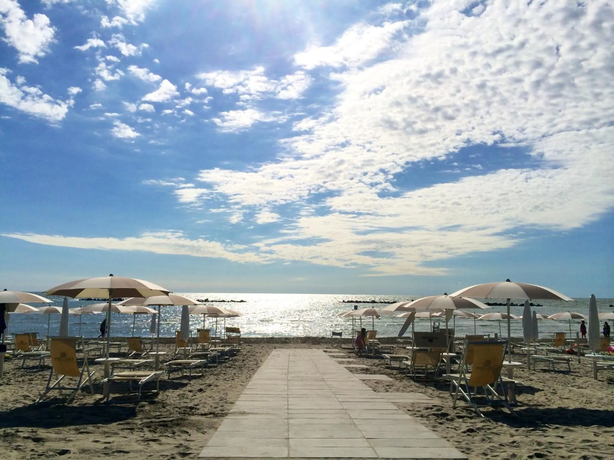 Beach in Club del Sole Vigna sul Mar Family Collection