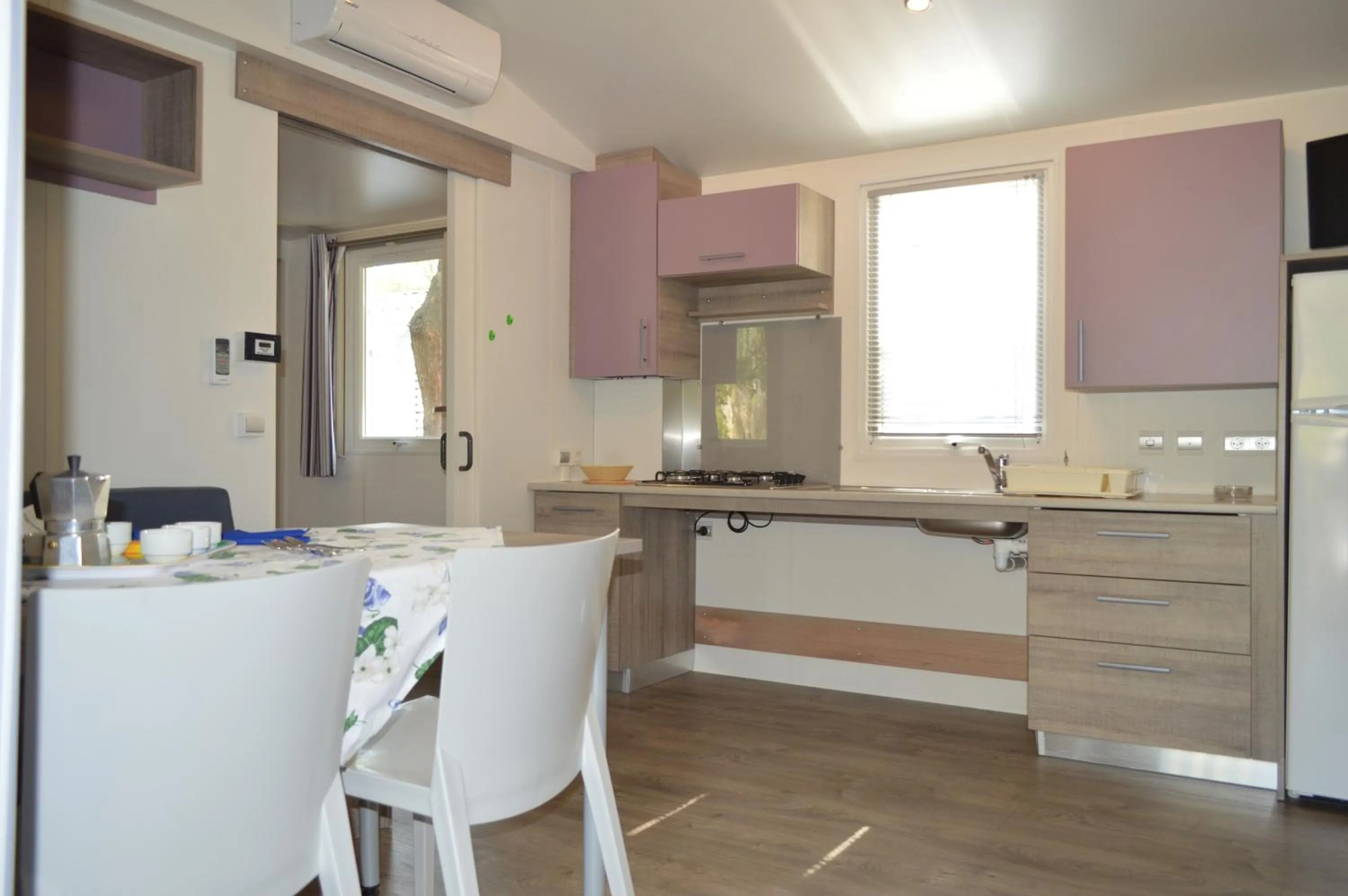 Kitchen or kitchenette in Club del Sole Vigna sul Mar Family Collection