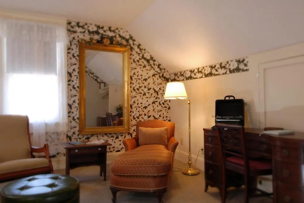 The Grey Swan Inn LLC