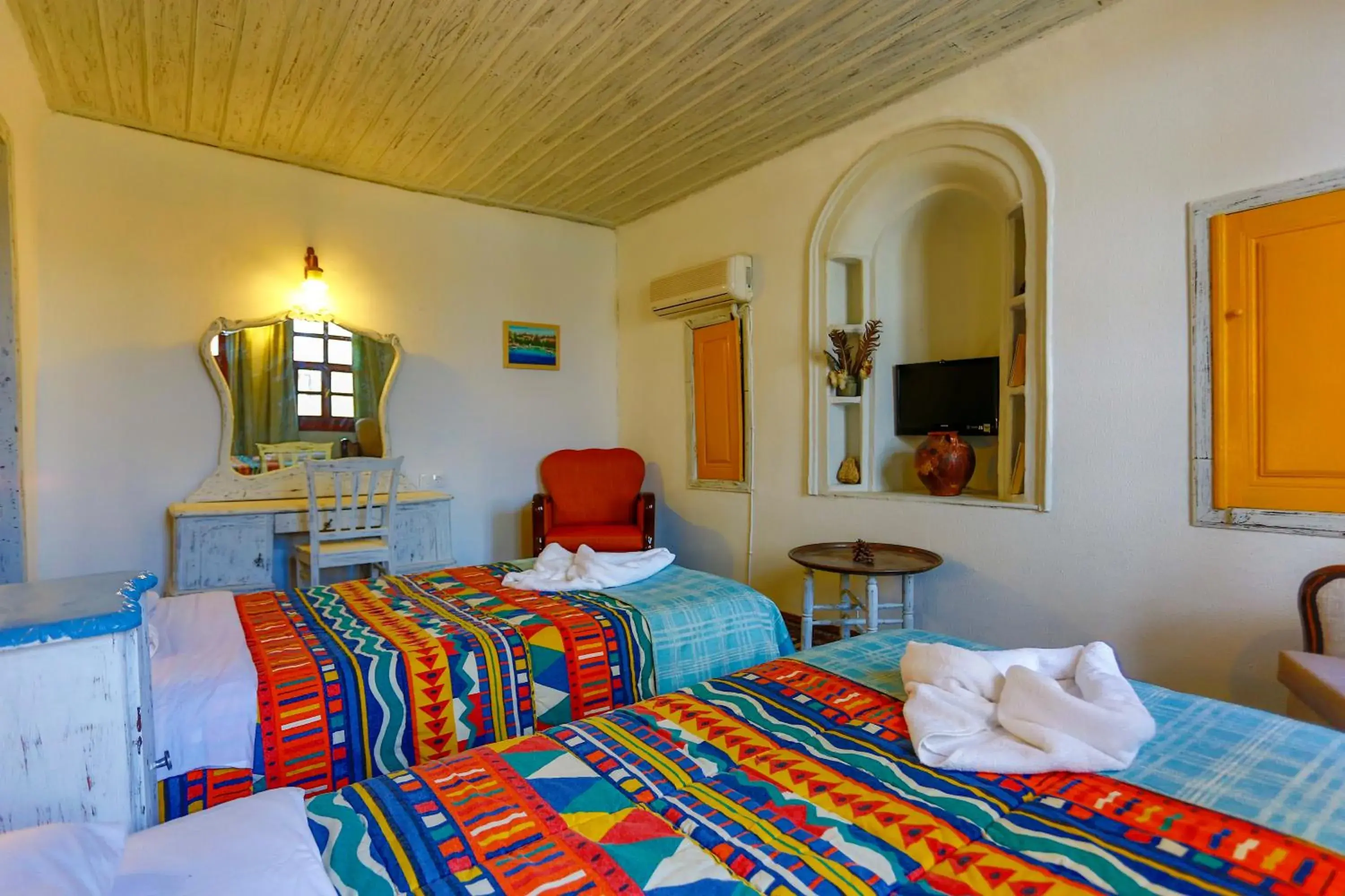 Twin Room - single occupancy in Atelya Art Hotel Twin Room - single occupancy in Atelya Art Hotel