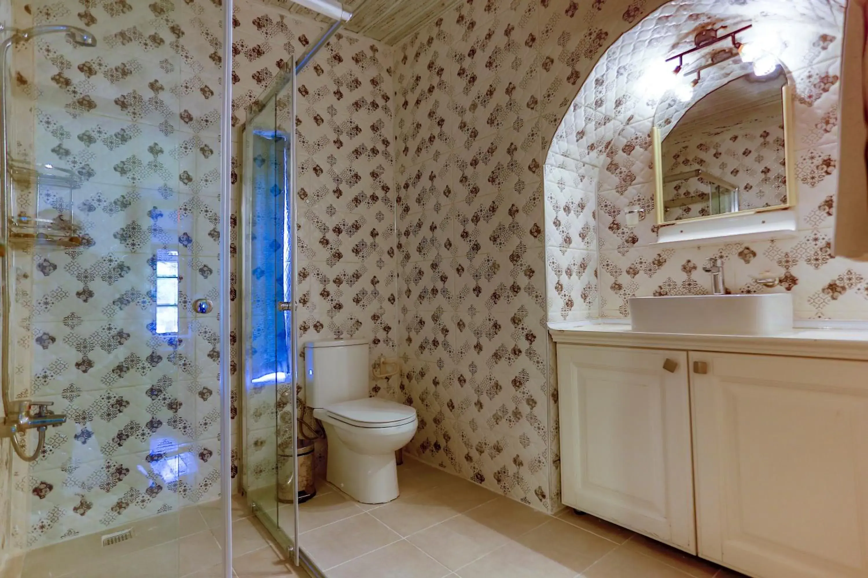 Twin Room - single occupancy in Atelya Art Hotel Twin Room - single occupancy in Atelya Art Hotel