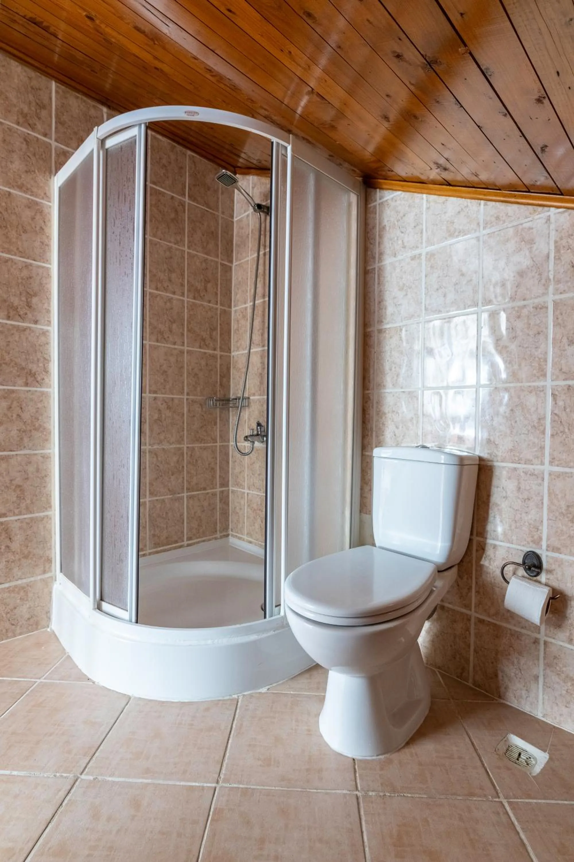 Bathroom in Atelya Art Hotel