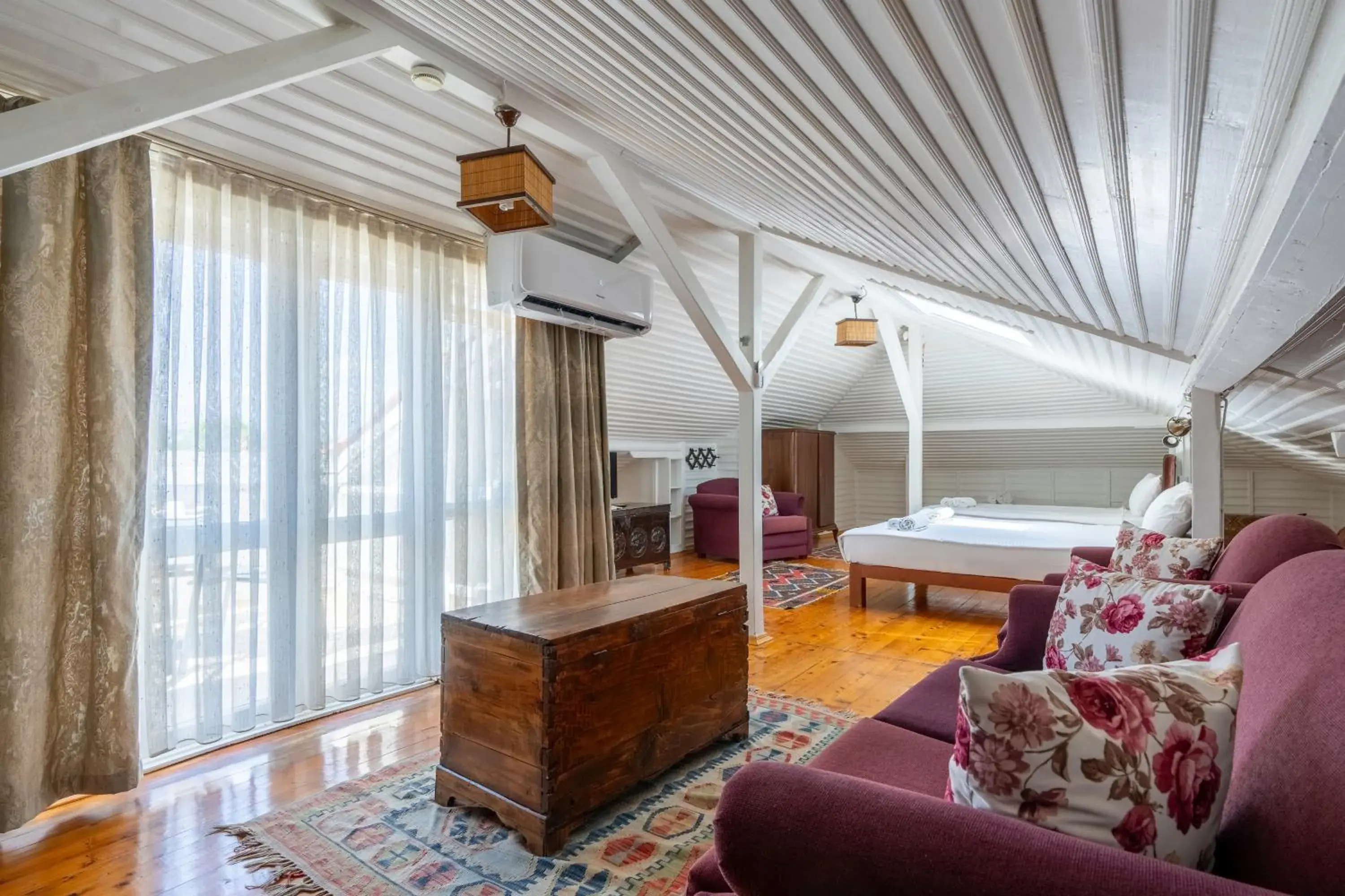 Family Room with Balcony in Atelya Art Hotel Family Room with Balcony in Atelya Art Hotel