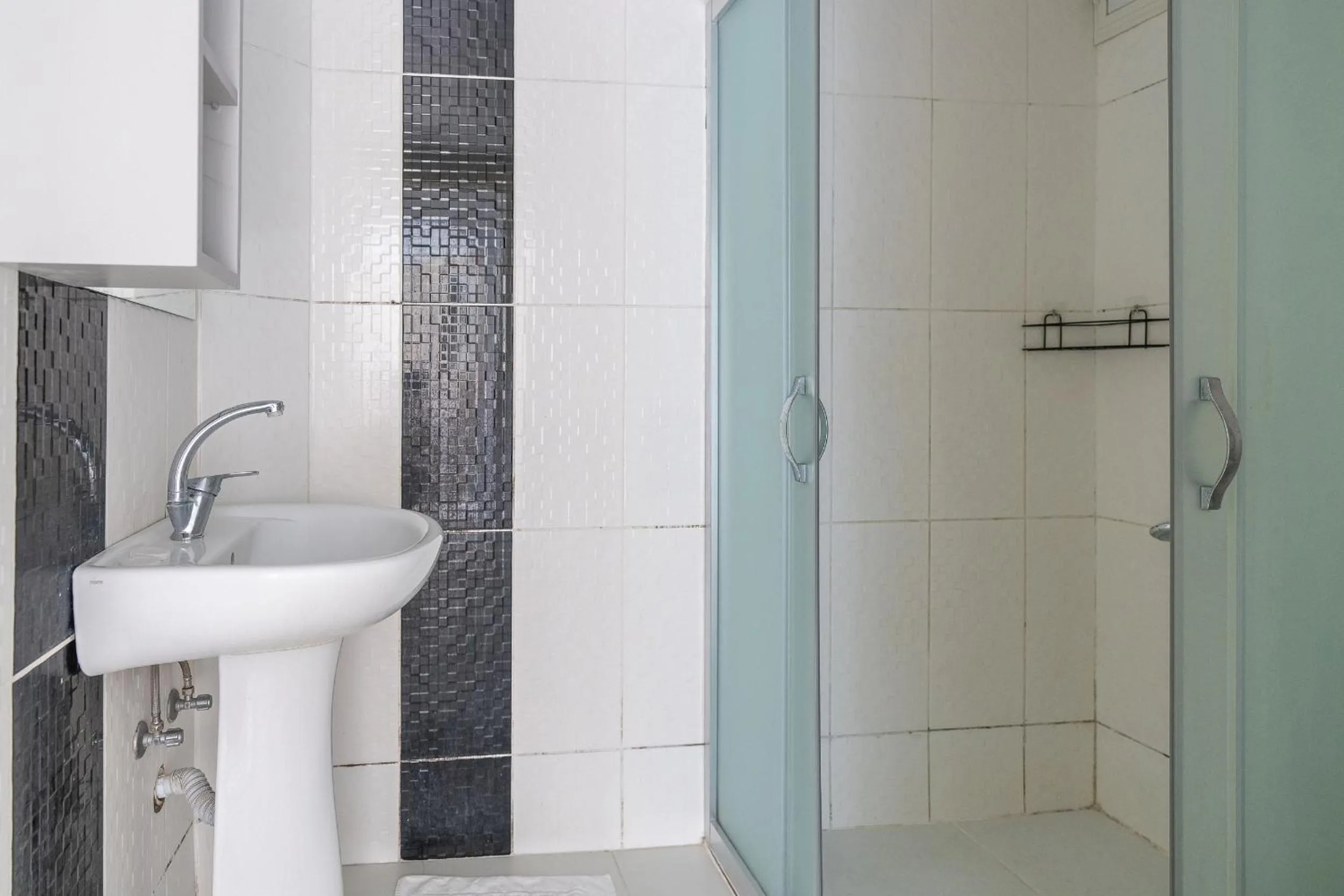 Bathroom in Tunali Apart Hotel