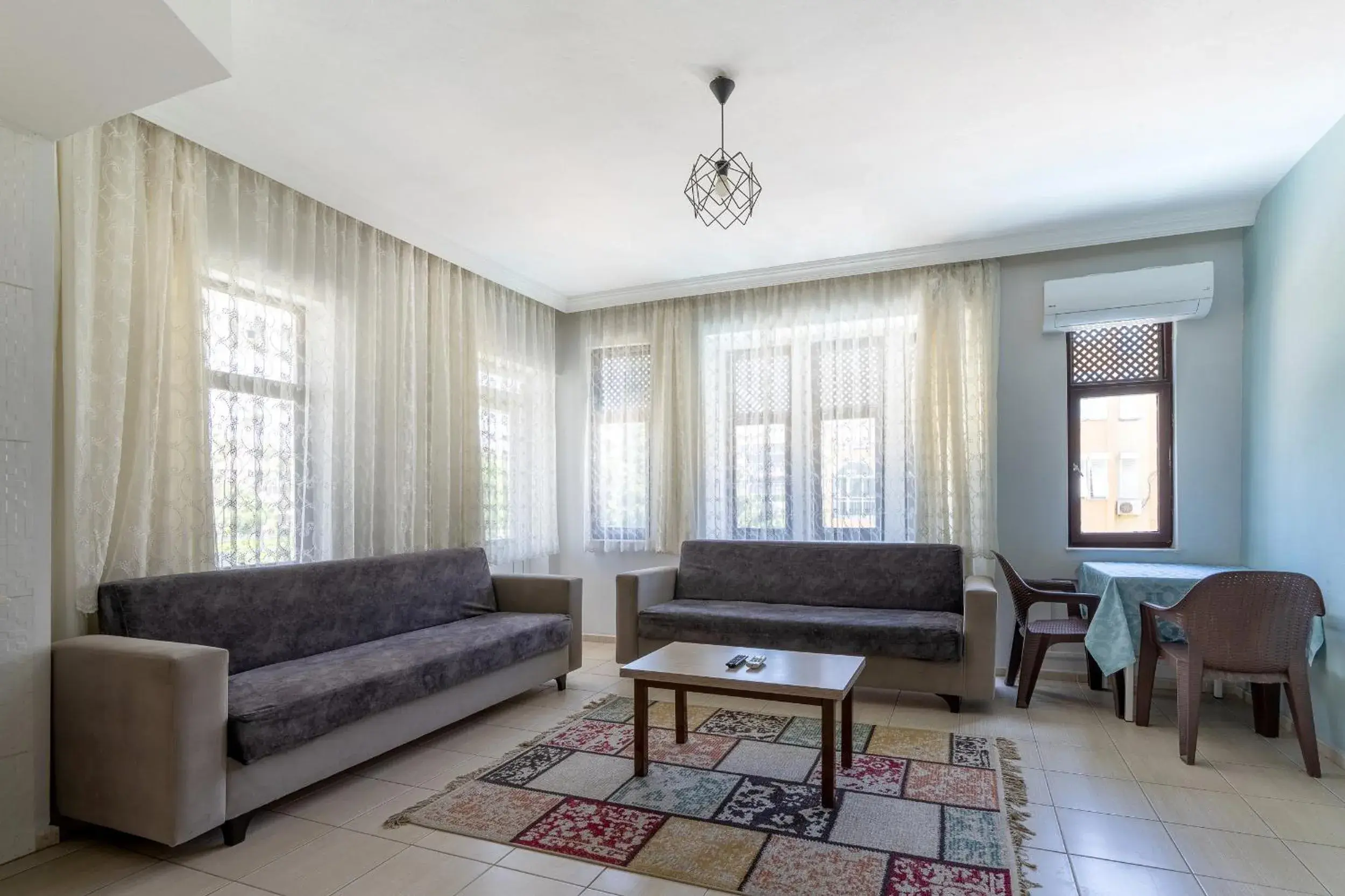 Standard Quadruple Room in Tunali Apart Hotel Standard Quadruple Room in Tunali Apart Hotel