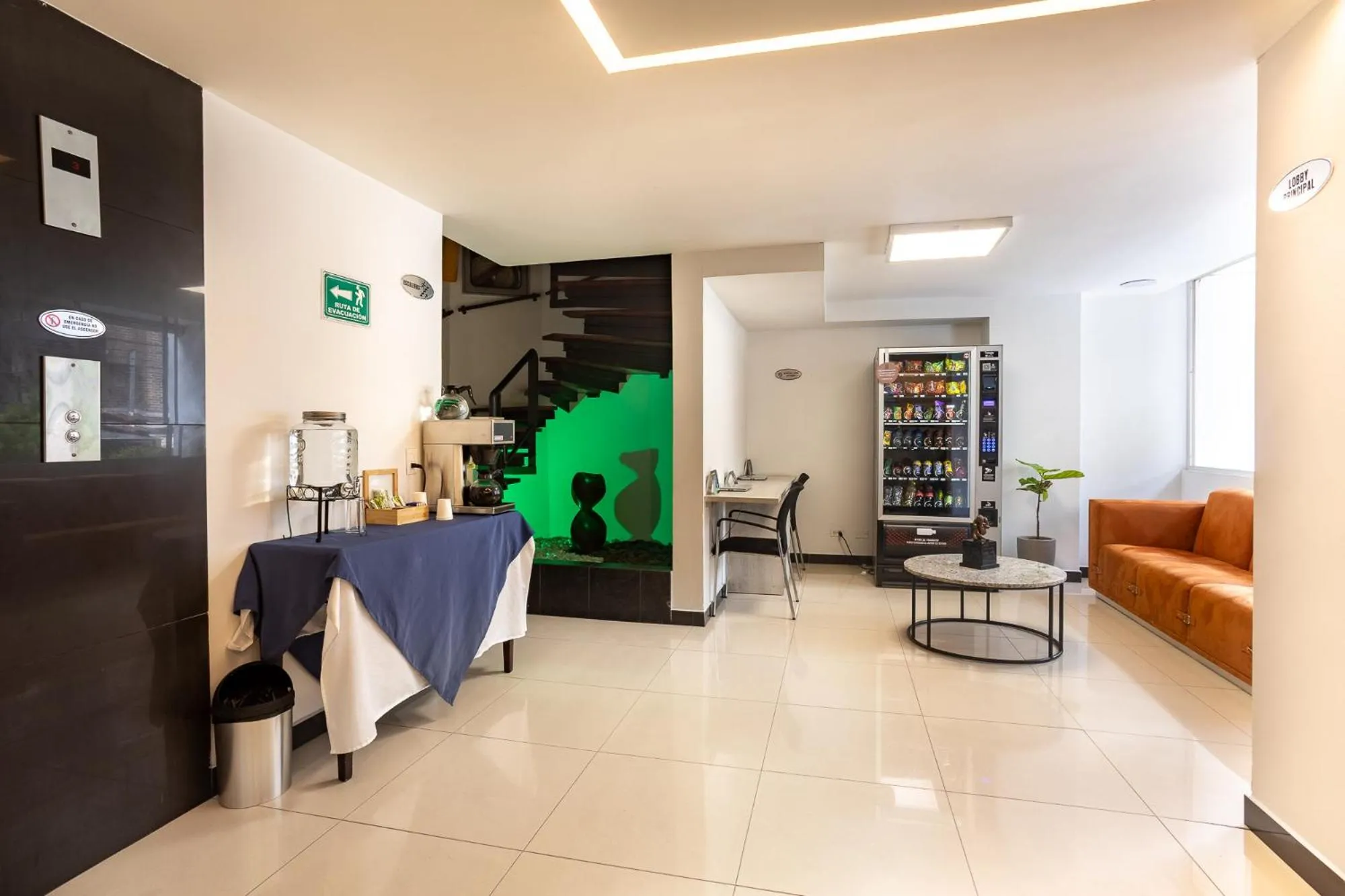 Living room in Hotel Suite Comfort