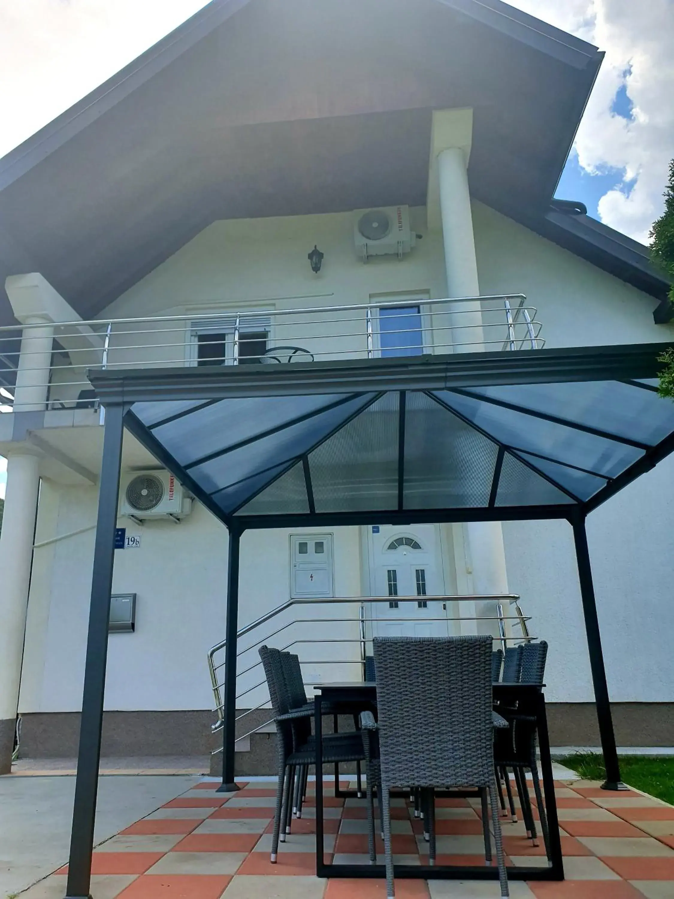 Four-Bedroom Villa in House Mirjana Four-Bedroom Villa in House Mirjana