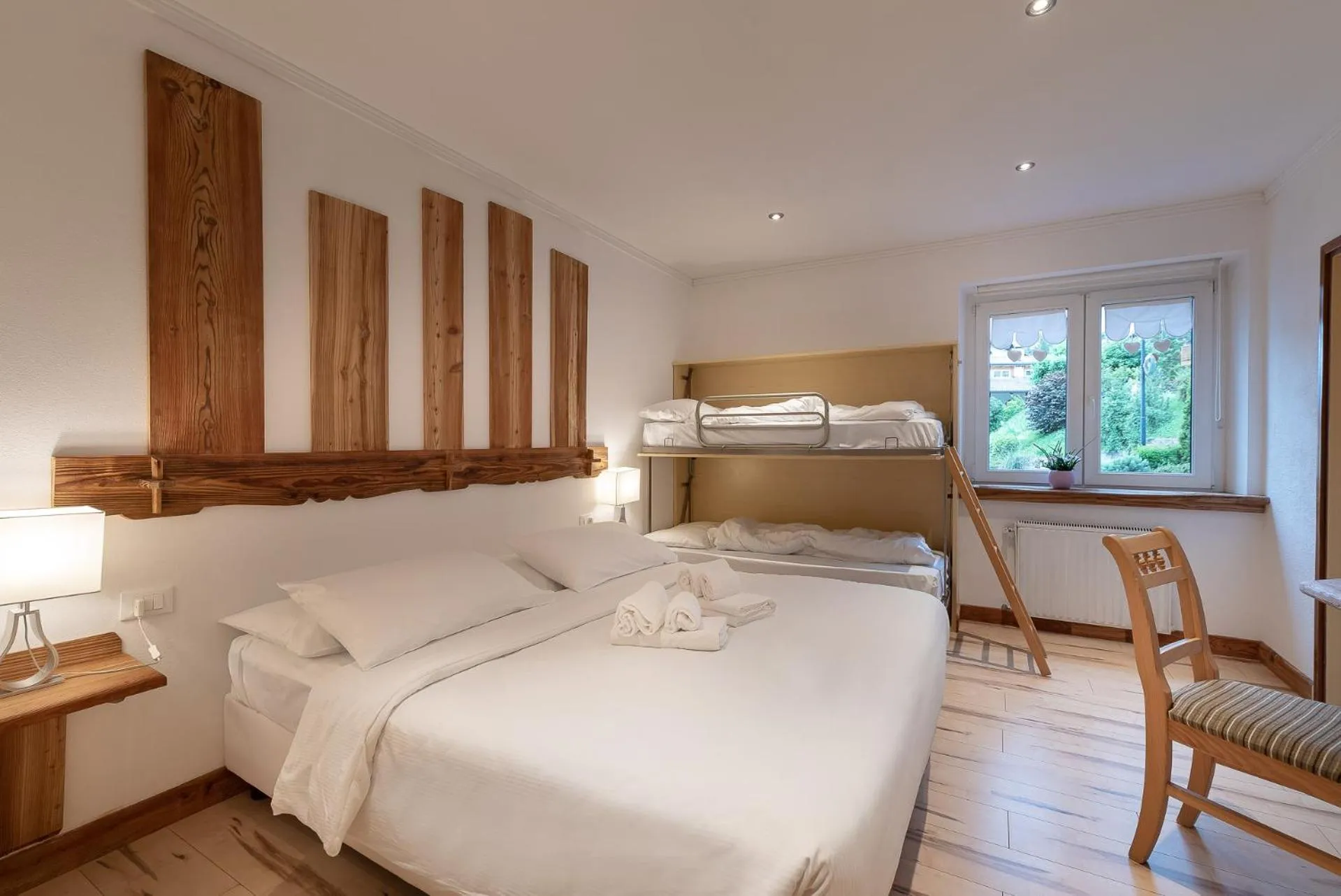 Bedroom, Bed in Hotel Latemar