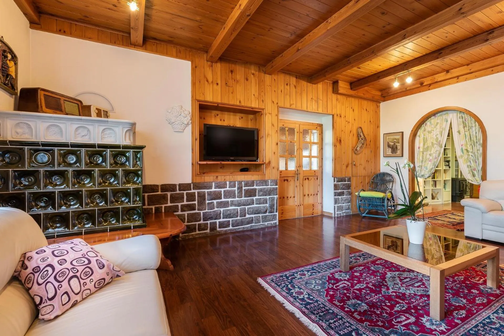 Communal lounge/ TV room in Hotel Latemar