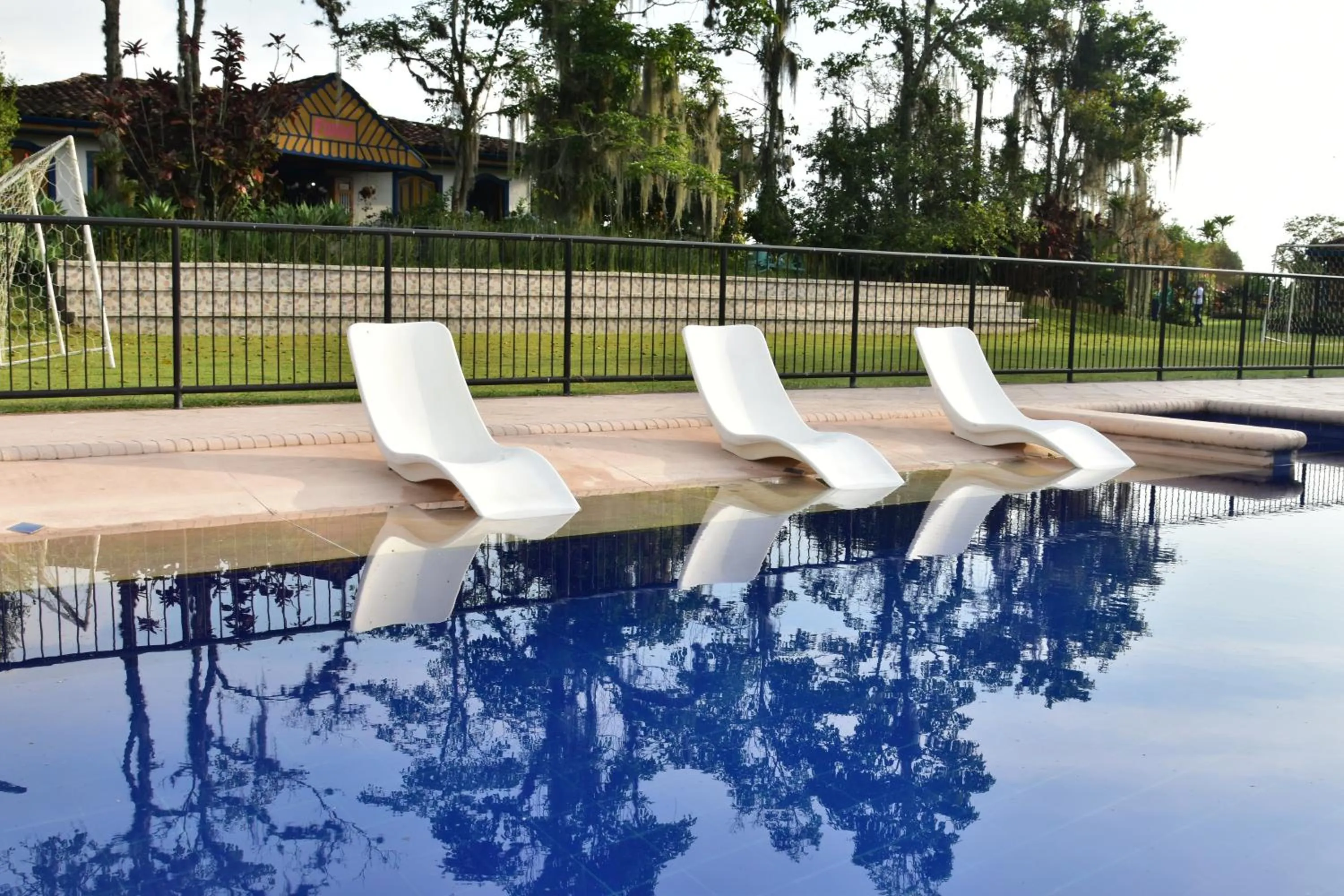 Swimming pool in Finca Hotel Los Girasoles