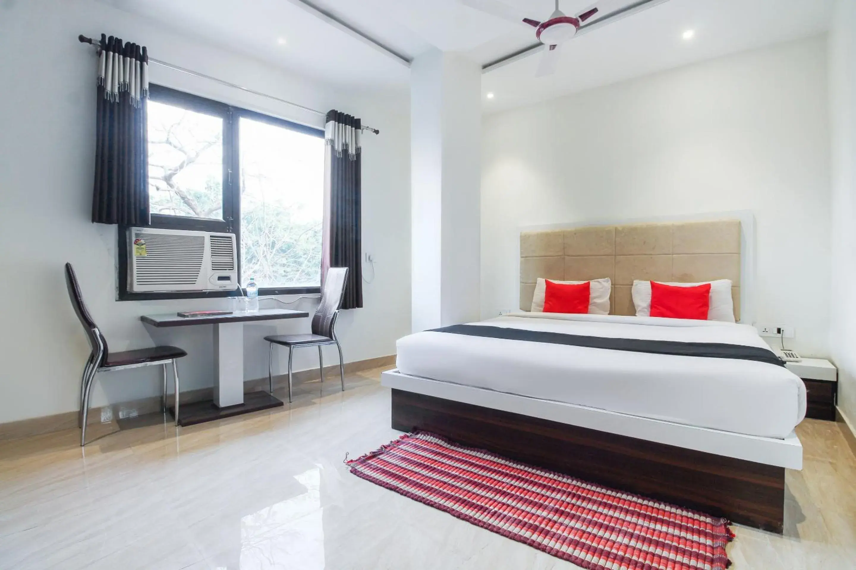 Facade/entrance, Bed in Hotel O Jalsa Facade/entrance, Bed in Hotel O Jalsa