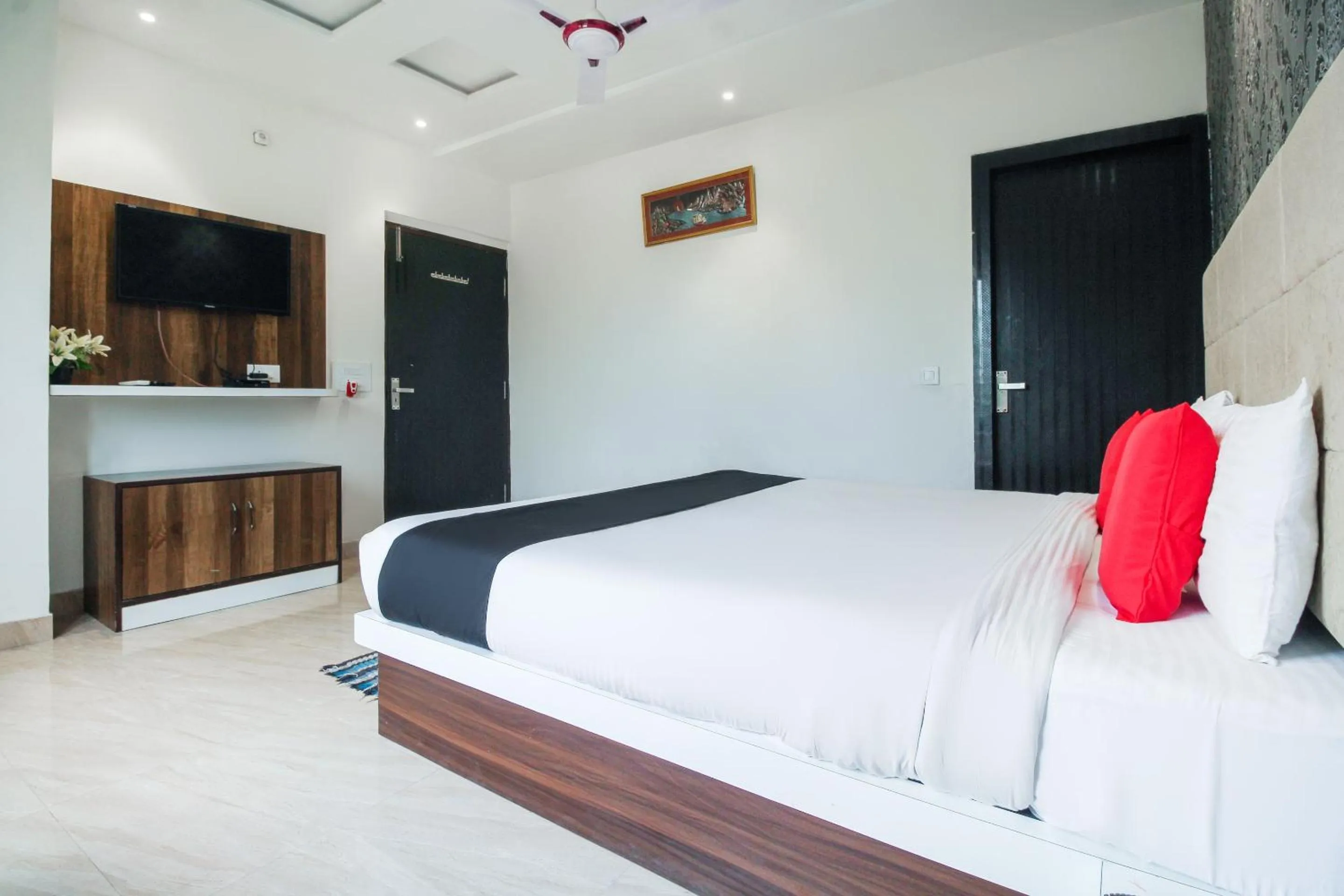 Bedroom, Bed in Hotel O Jalsa