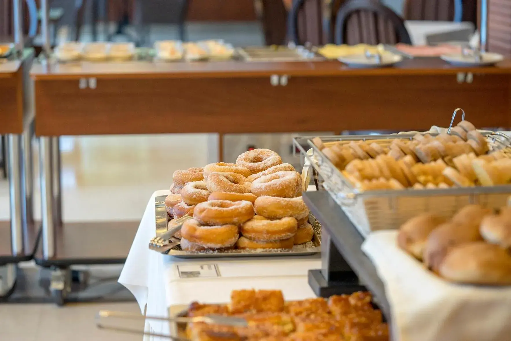 Breakfast in Kymi Palace Breakfast in Kymi Palace