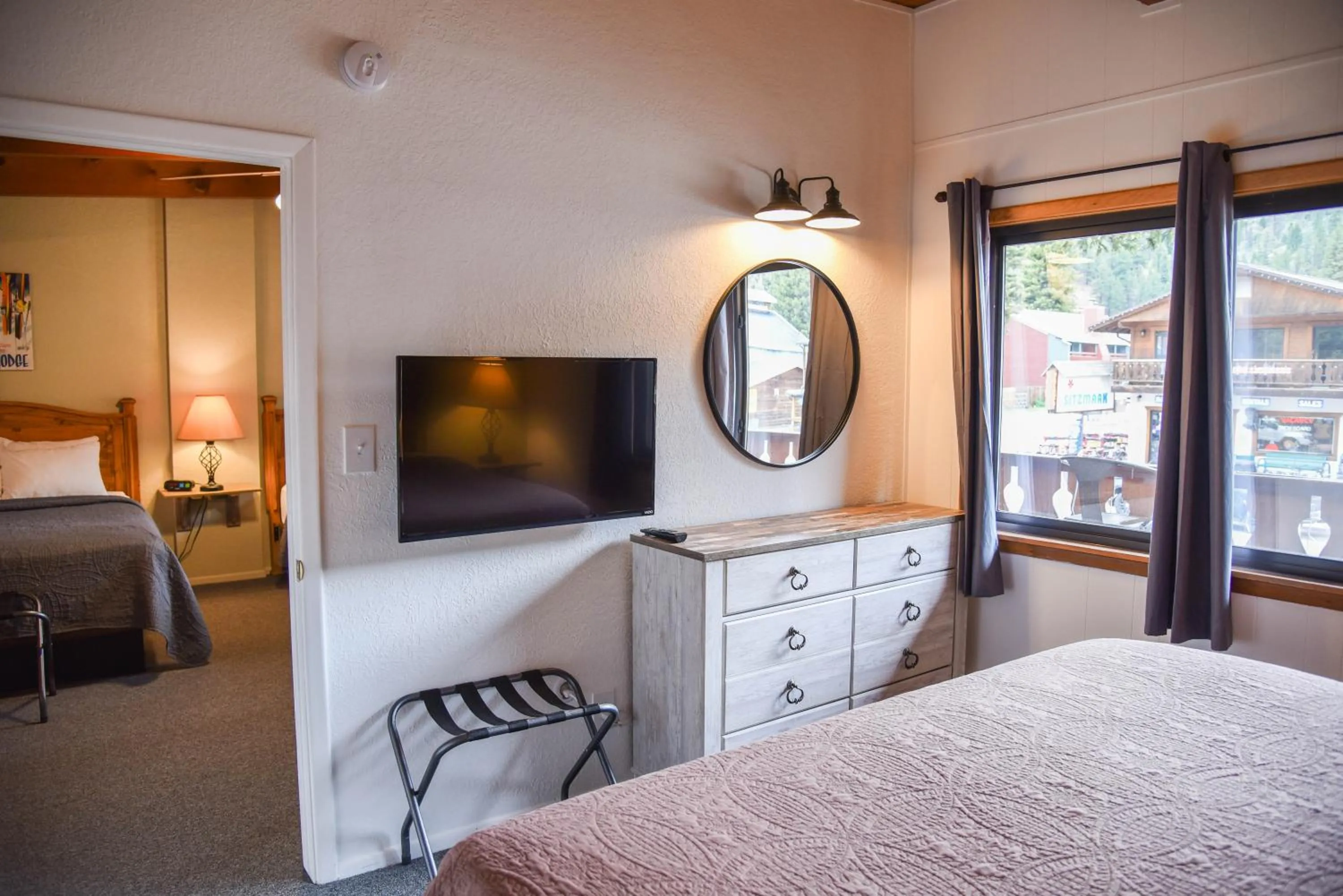 Bed in Alpine Lodge Red River