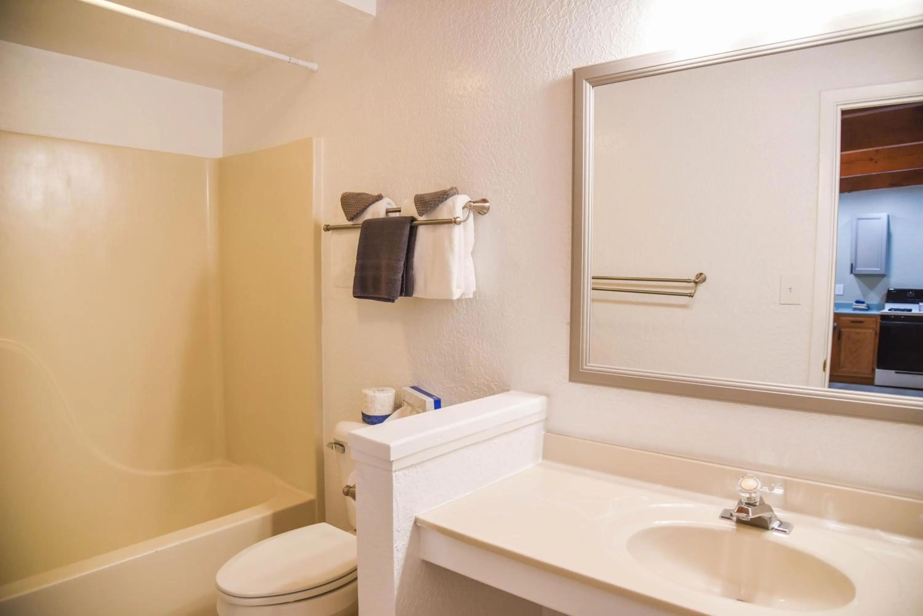 Alpine Lodge Red River