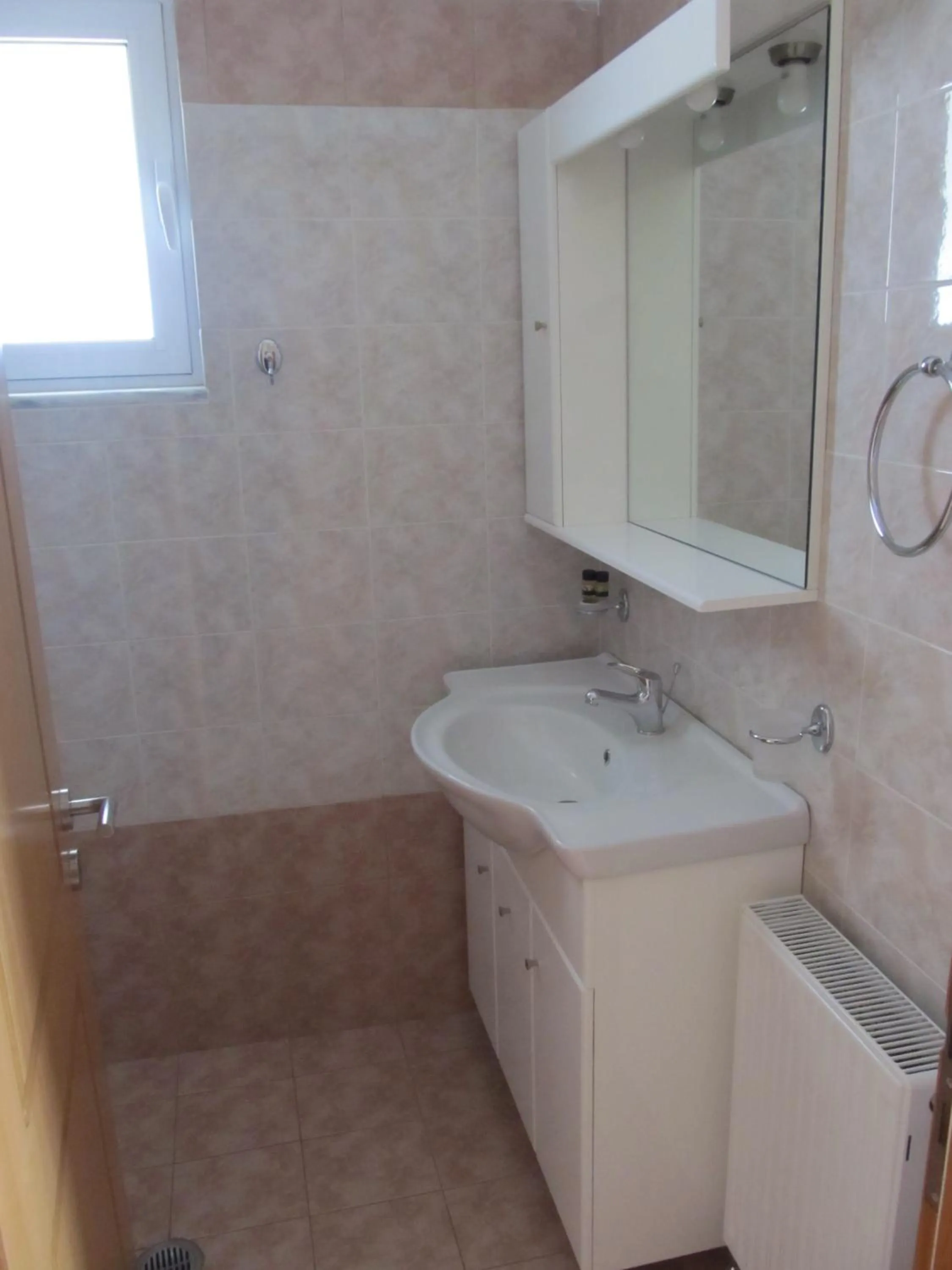 Bathroom in Vasilis Studios