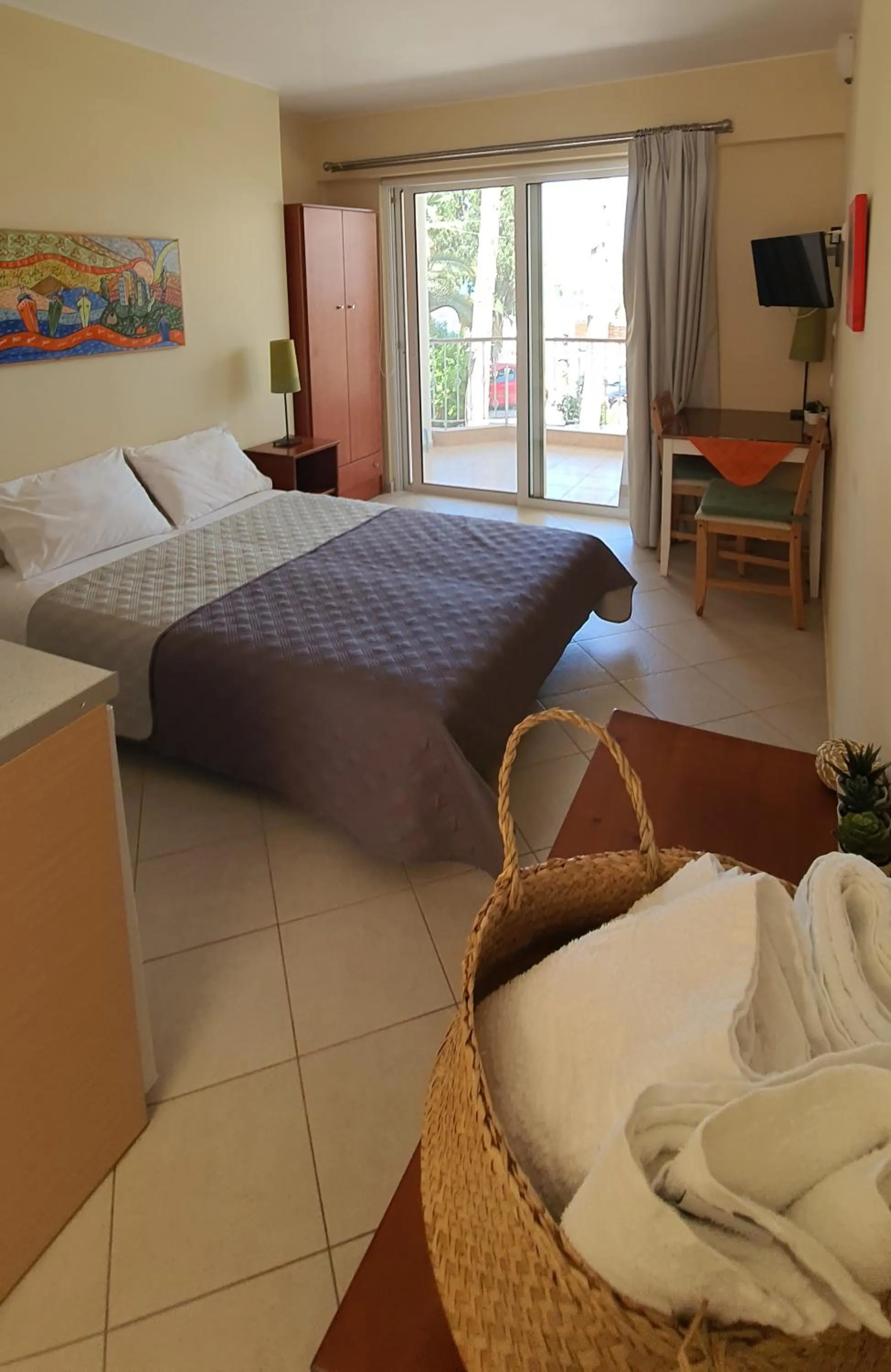 Property building in Vasilis Studios