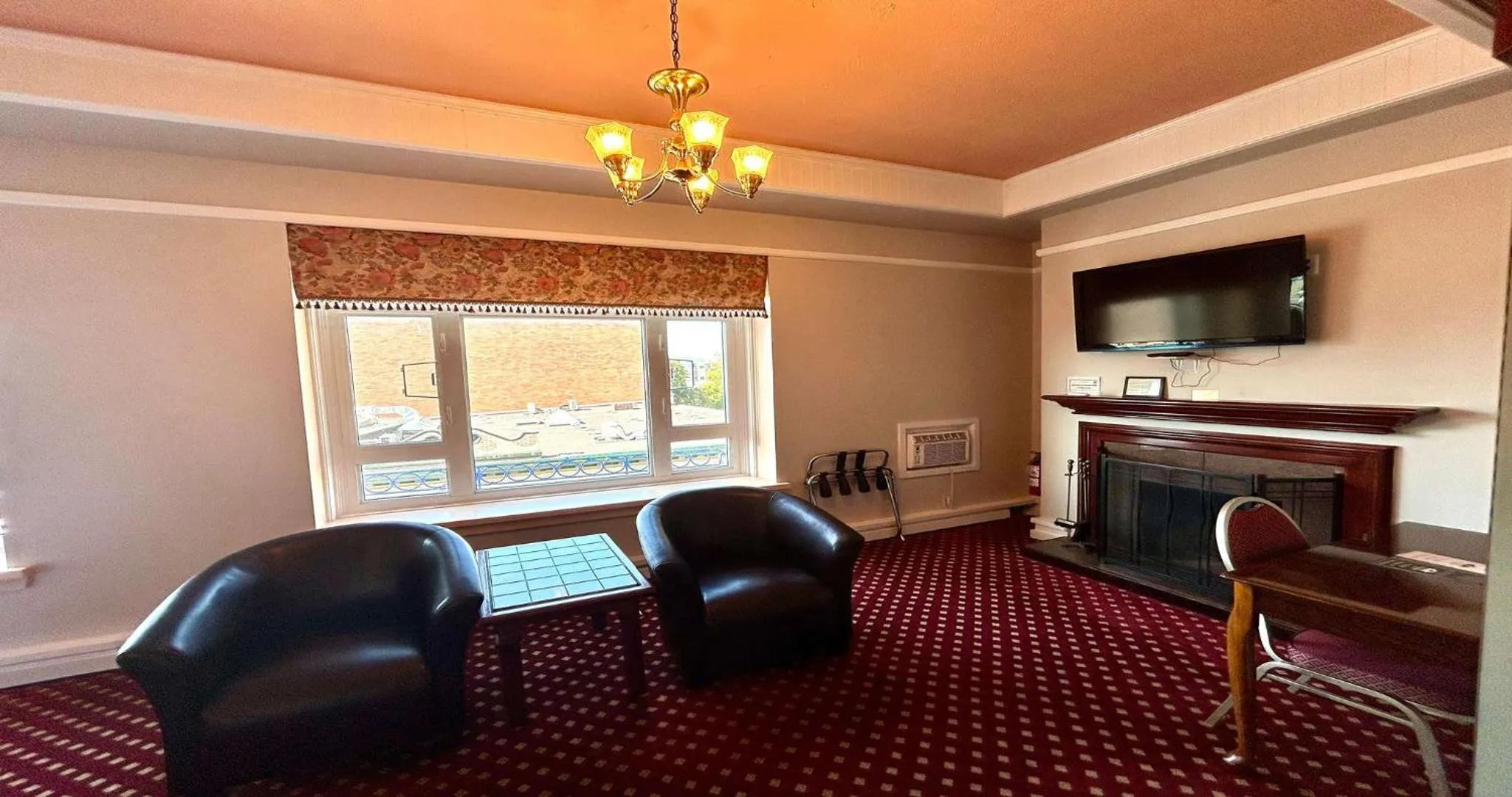 Living room in The Bedford Regency Hotel