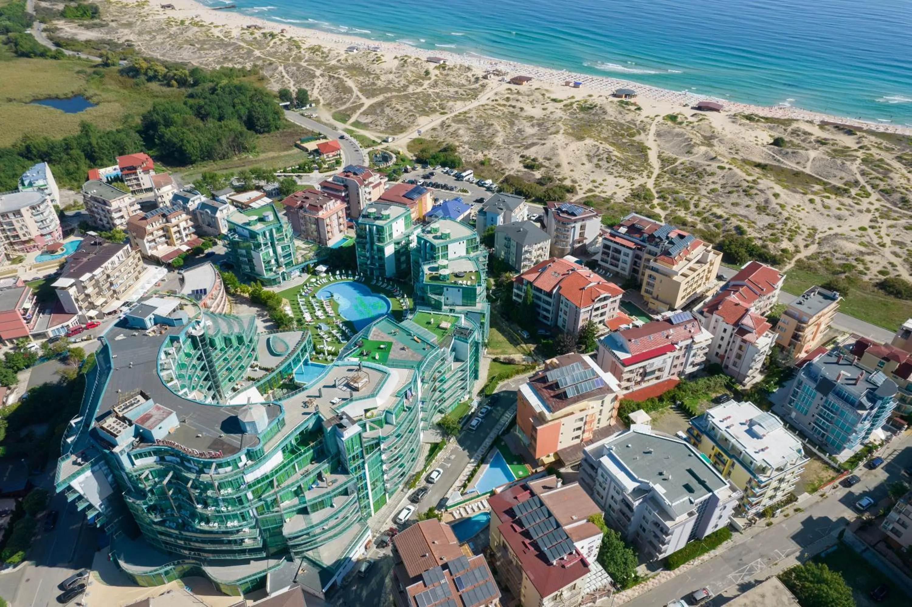 Property building in Hotel Primorsko Del Sol