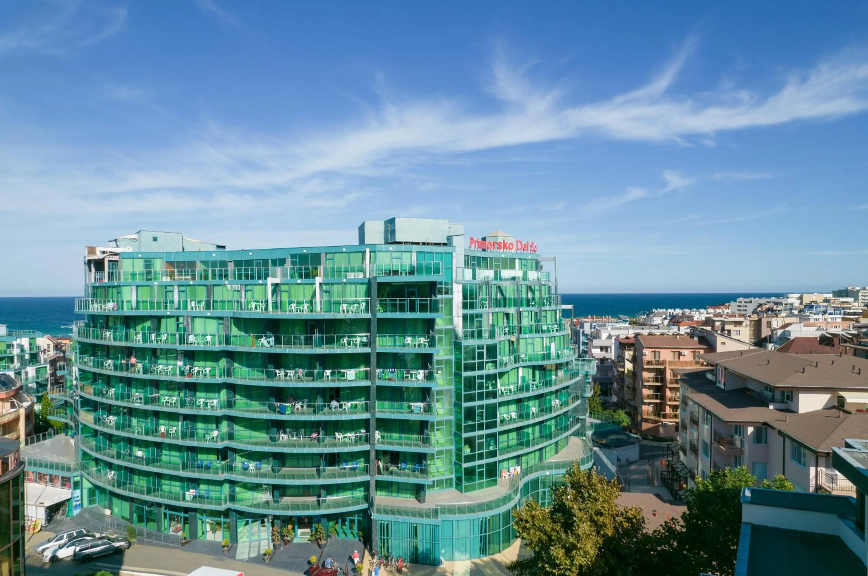 Property building in Hotel Primorsko Del Sol