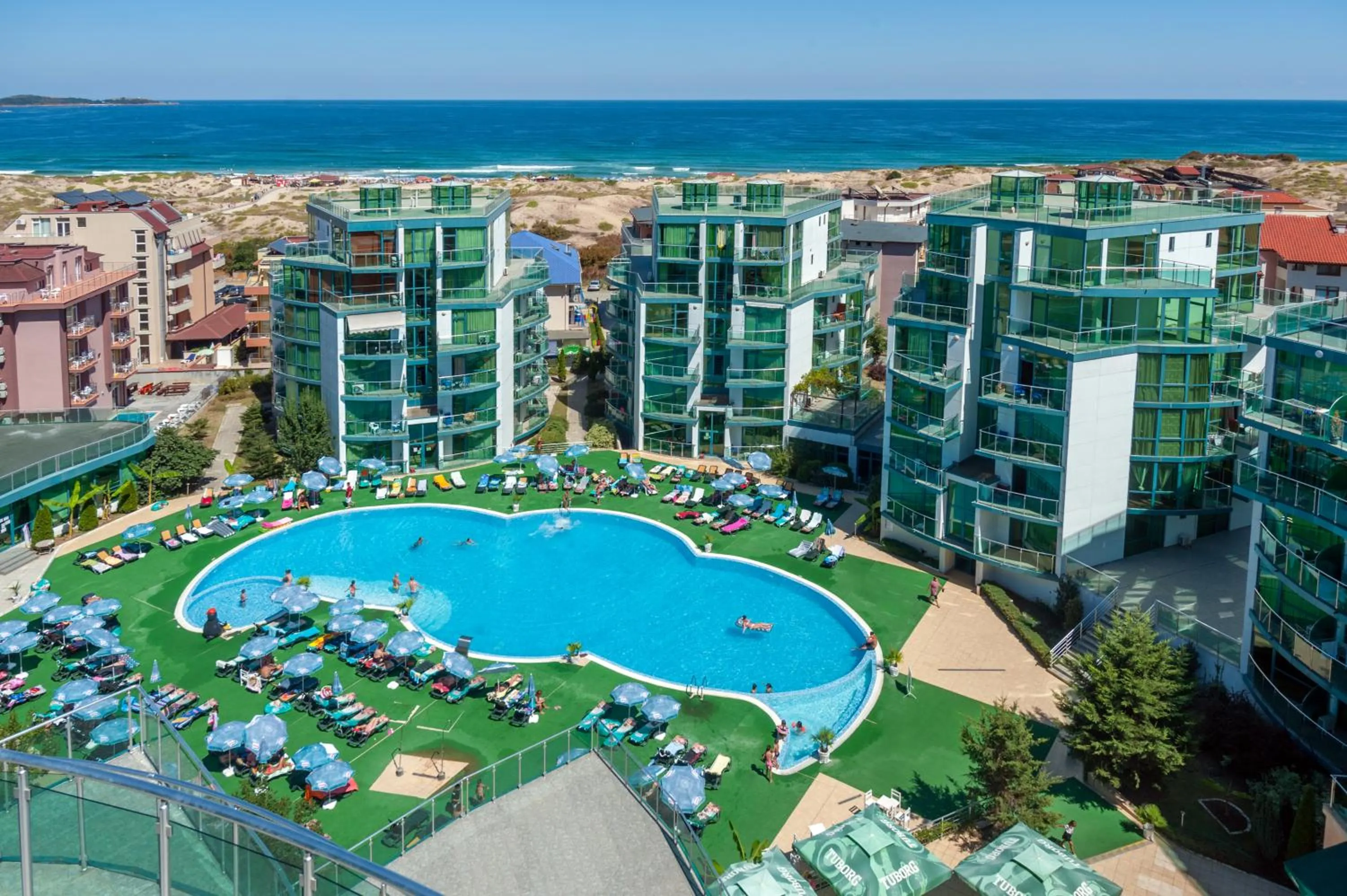 Property building in Hotel Primorsko Del Sol