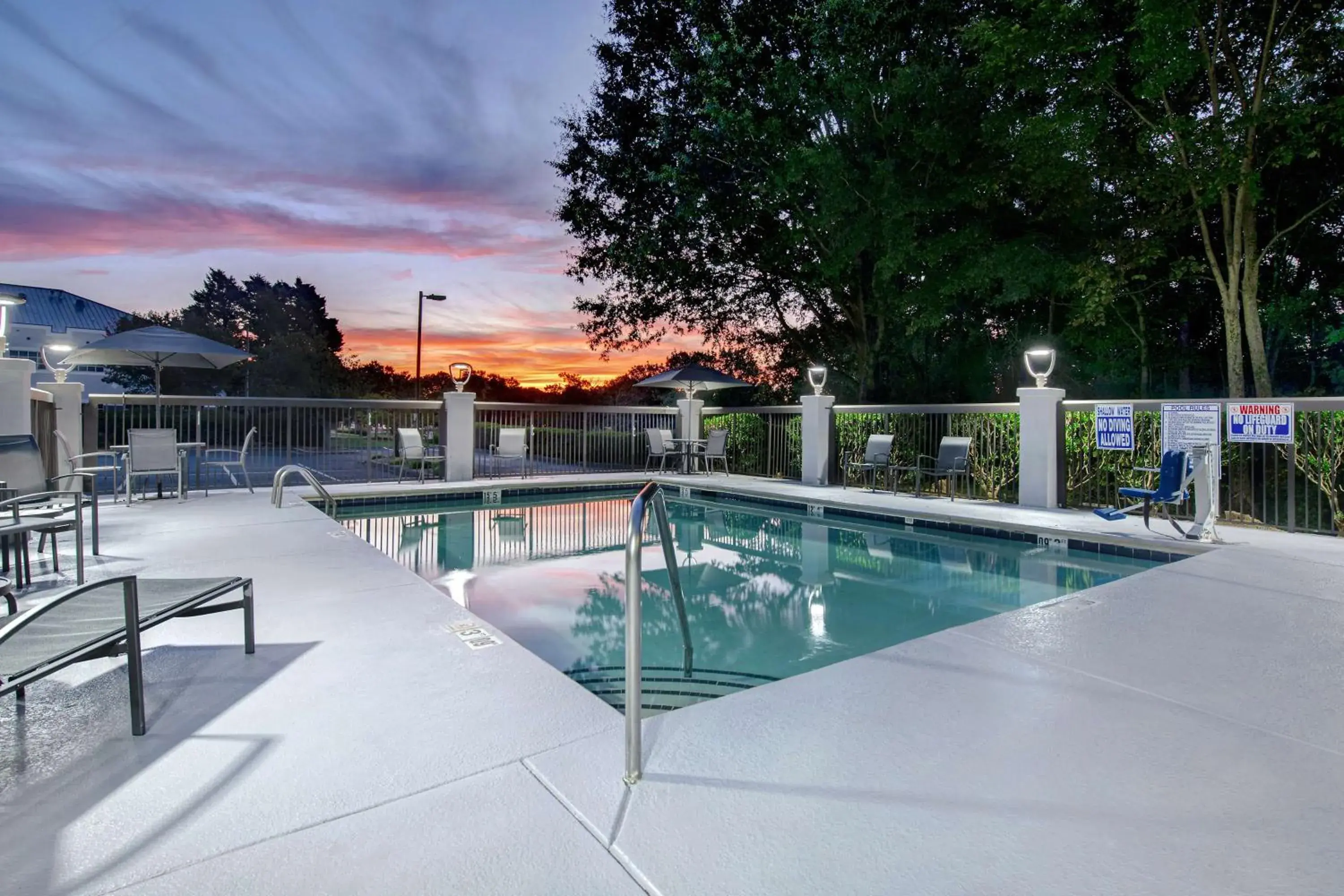 Pool view in Hampton Inn Charlotte Monroe Pool view in Hampton Inn Charlotte Monroe