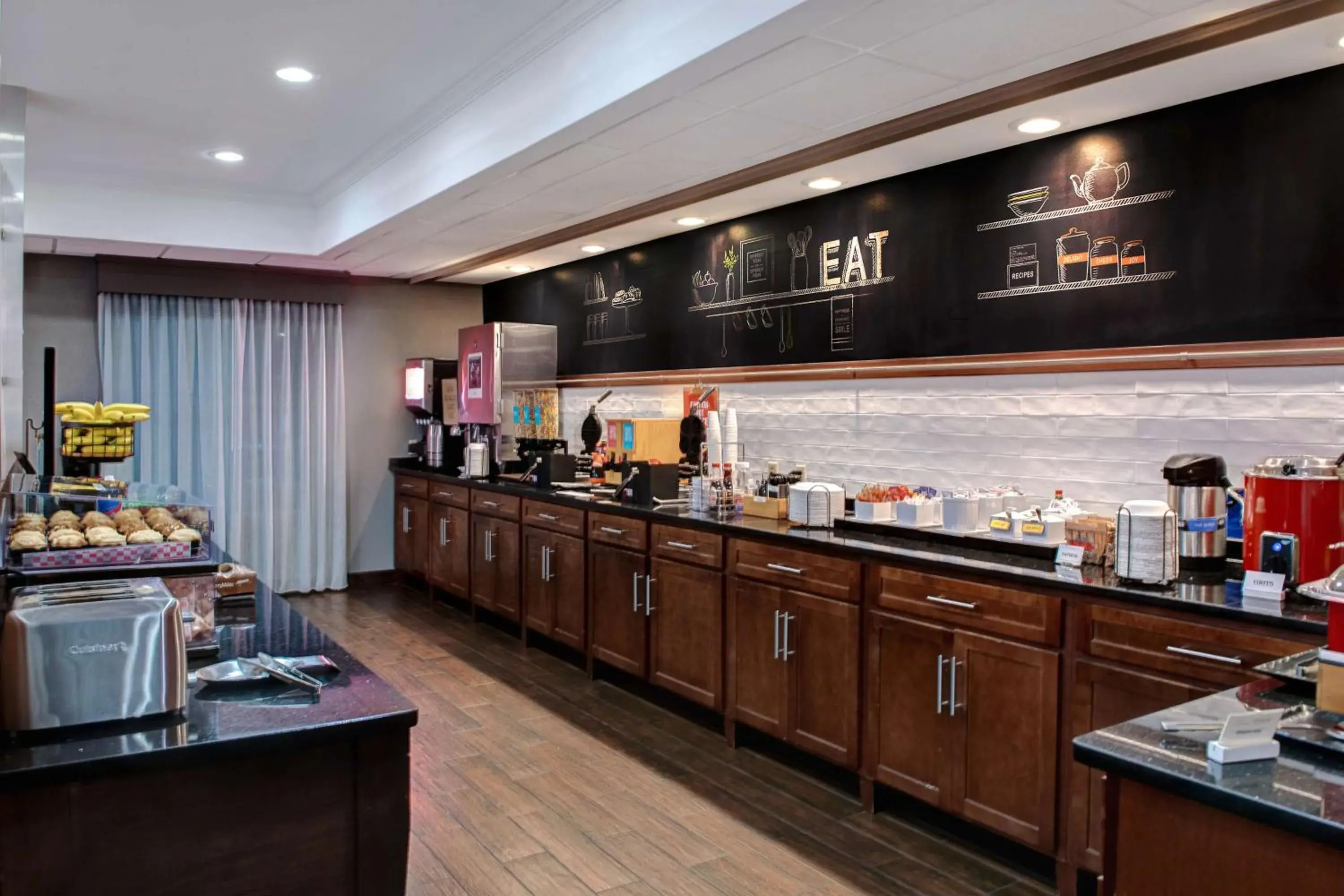 Breakfast in Hampton Inn Charlotte Monroe Breakfast in Hampton Inn Charlotte Monroe