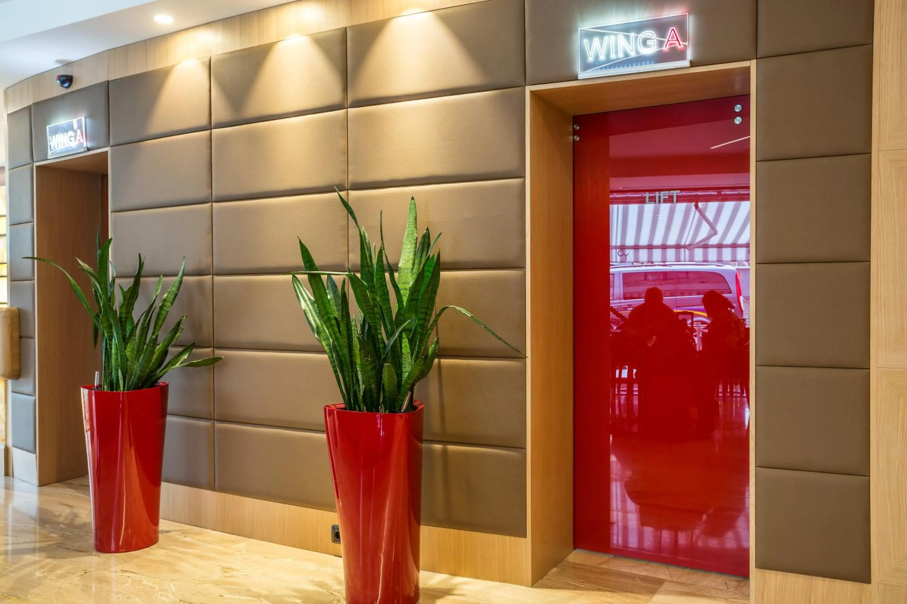 Lobby or reception in Eurostars Sofia City