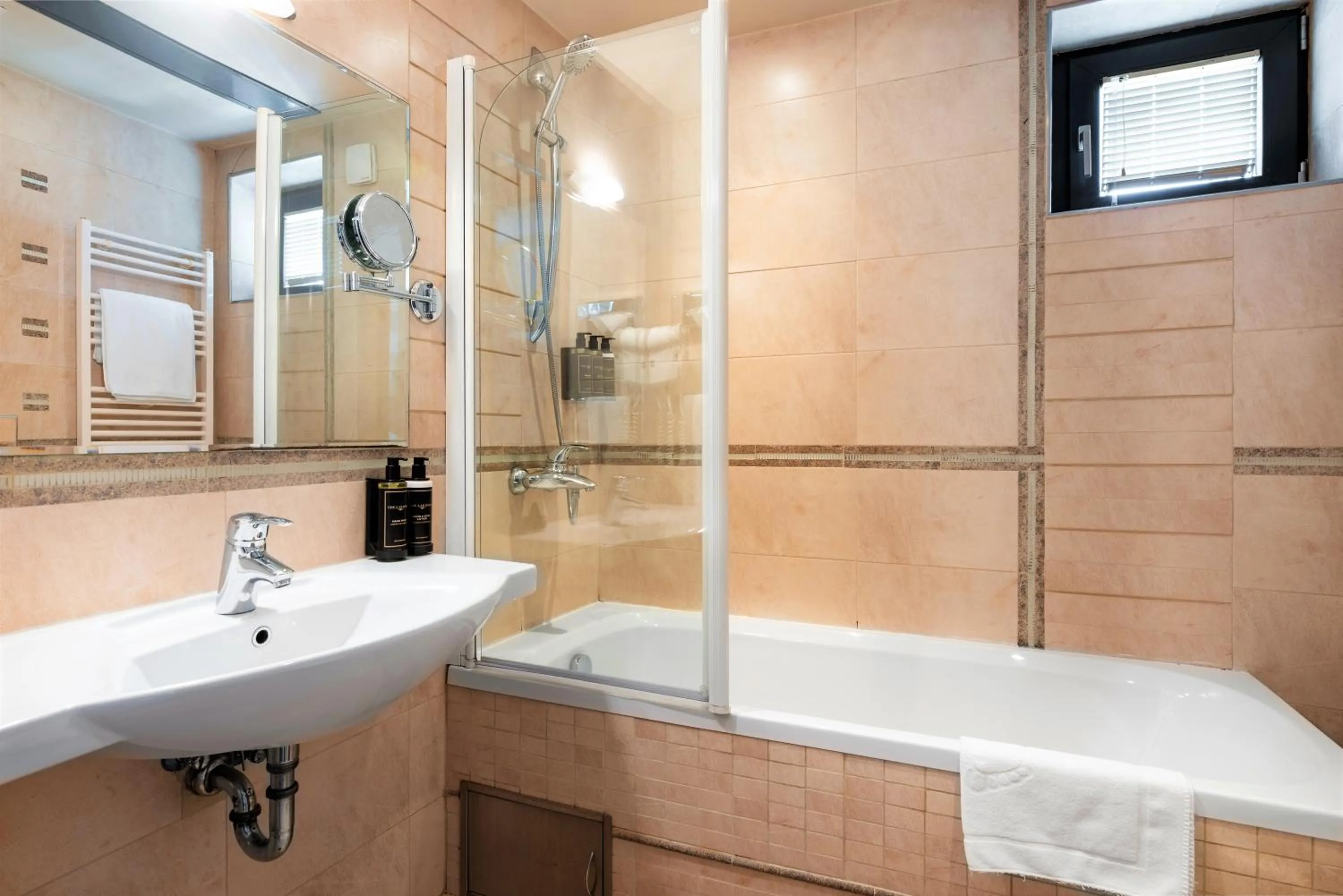 Bathroom in Eurostars Sofia City