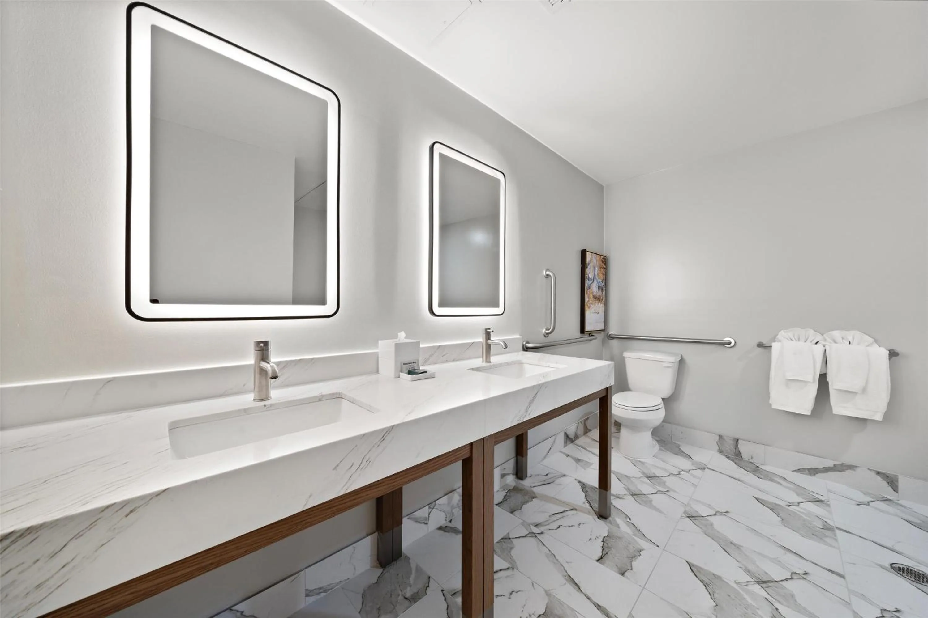 Bathroom in Hilton College Station & Conference Center