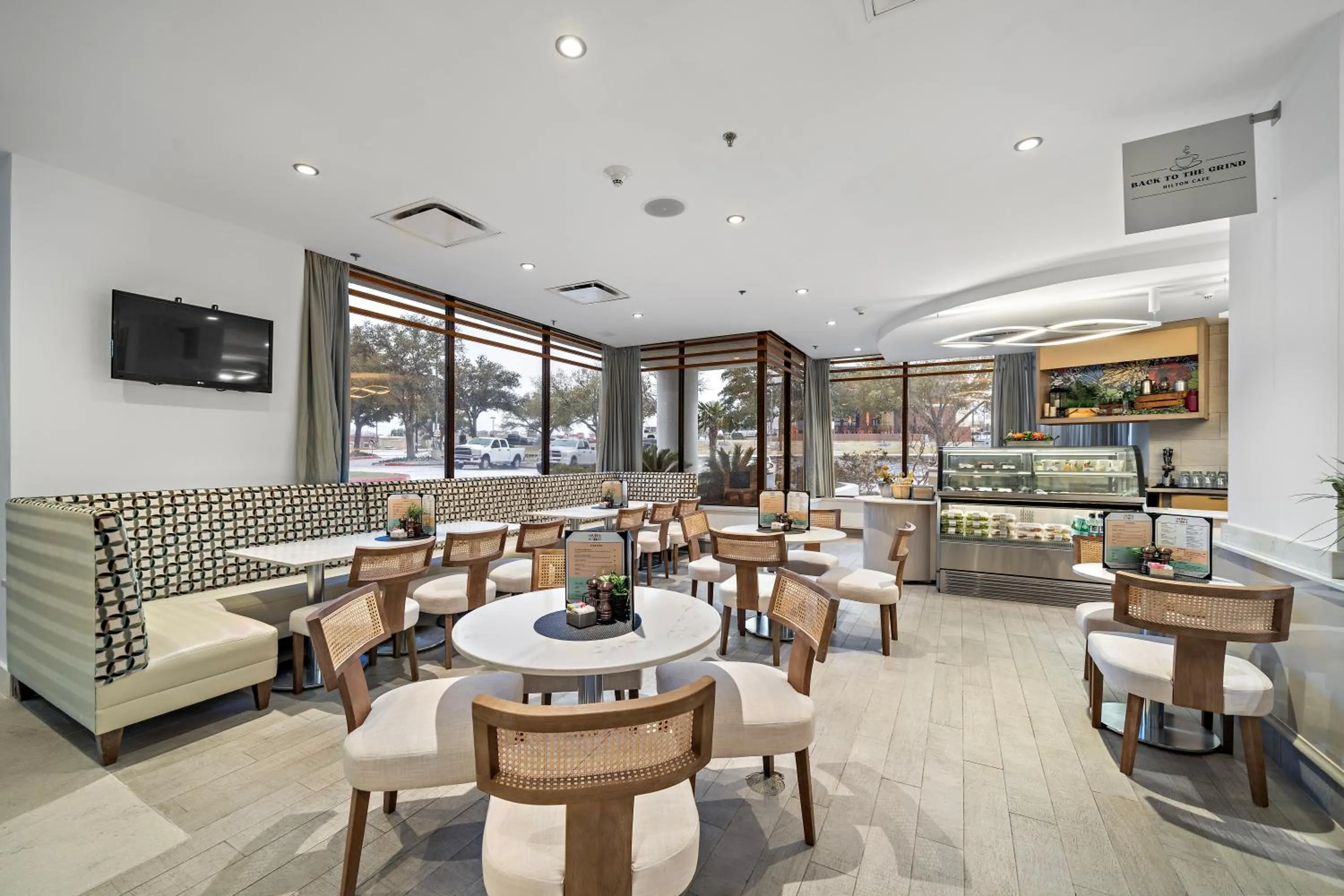 Restaurant/places to eat in Hilton College Station & Conference Center