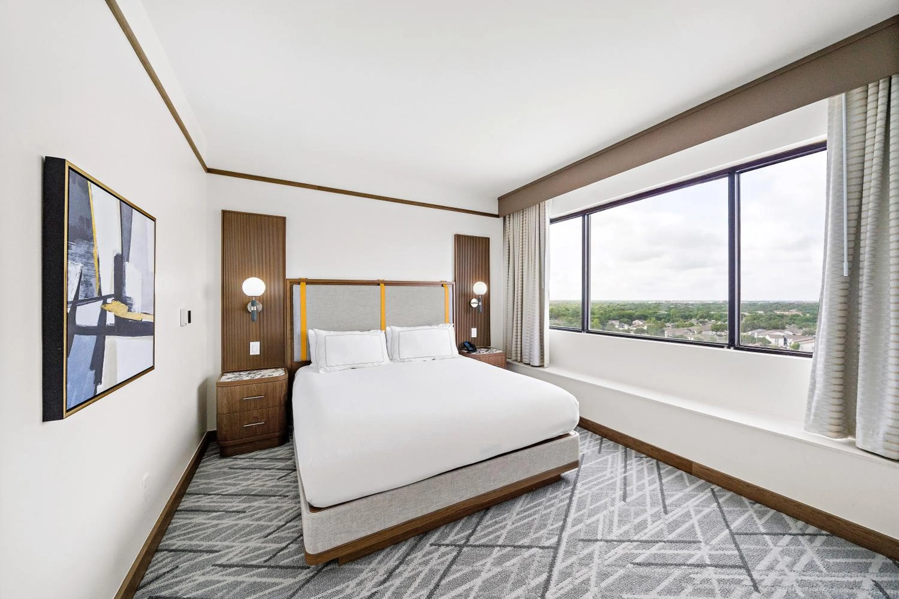 Bedroom, Bed in Hilton College Station & Conference Center