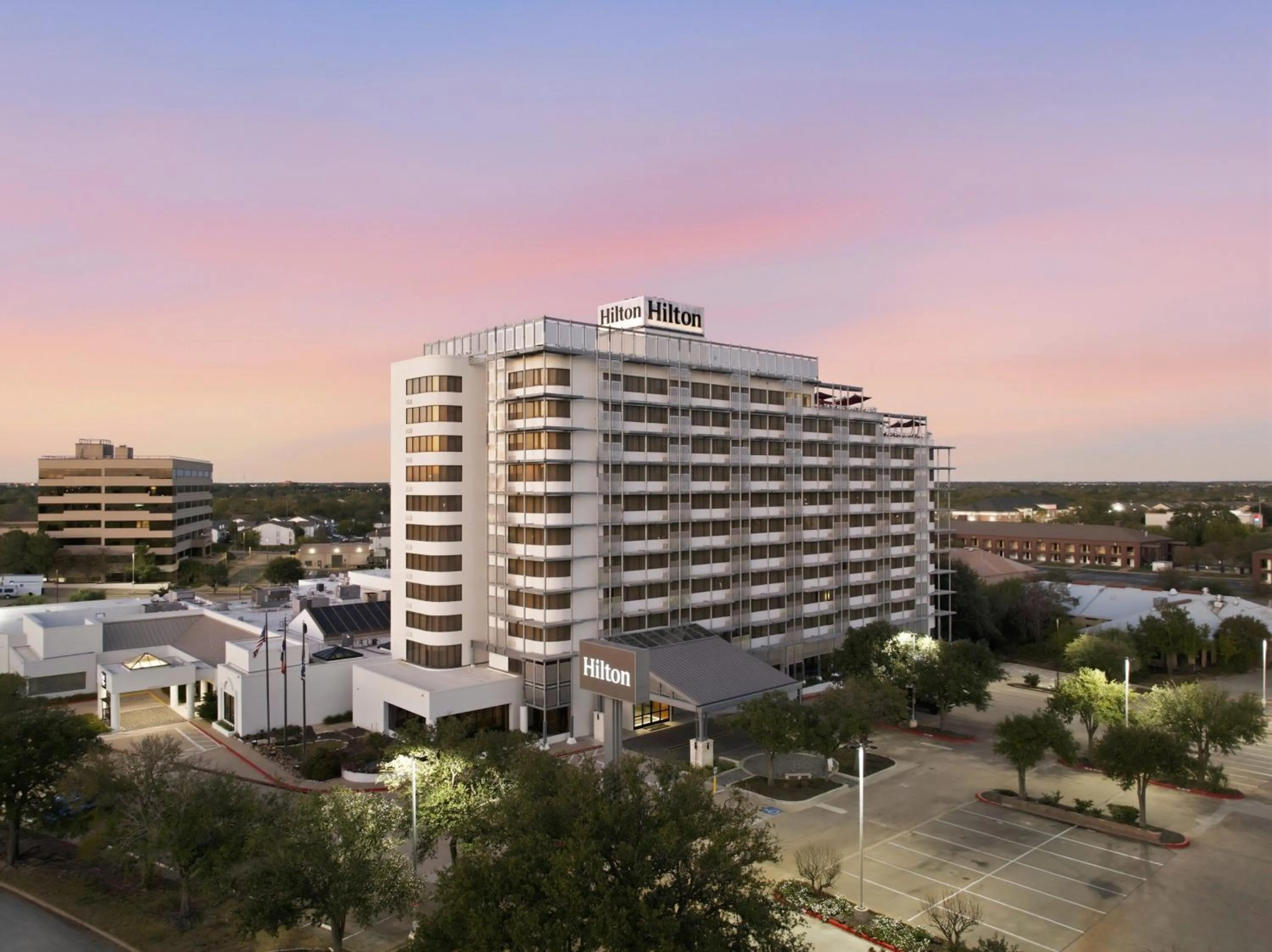 Property building in Hilton College Station & Conference Center