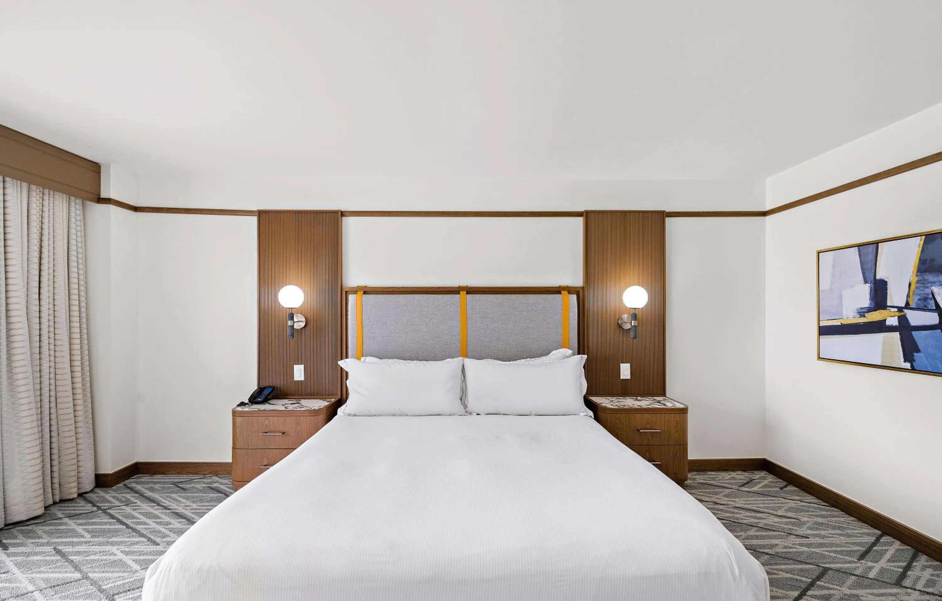 Bedroom, Bed in Hilton College Station & Conference Center