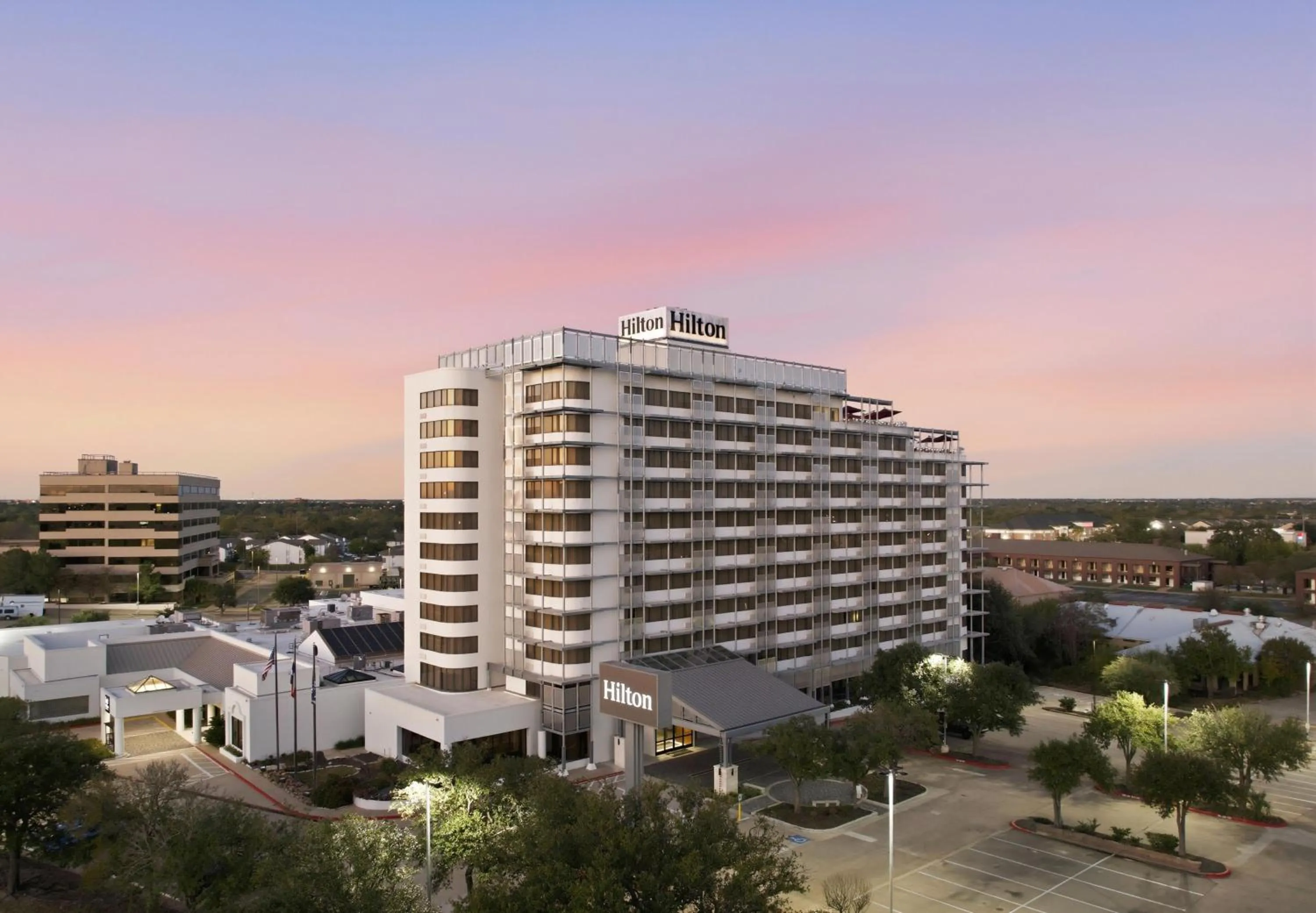 Property building in Hilton College Station & Conference Center