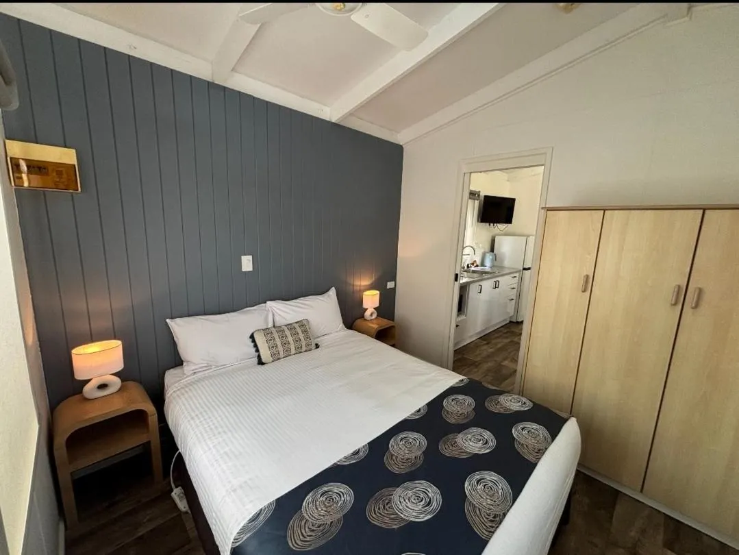 Bed in Euroa Caravan Park