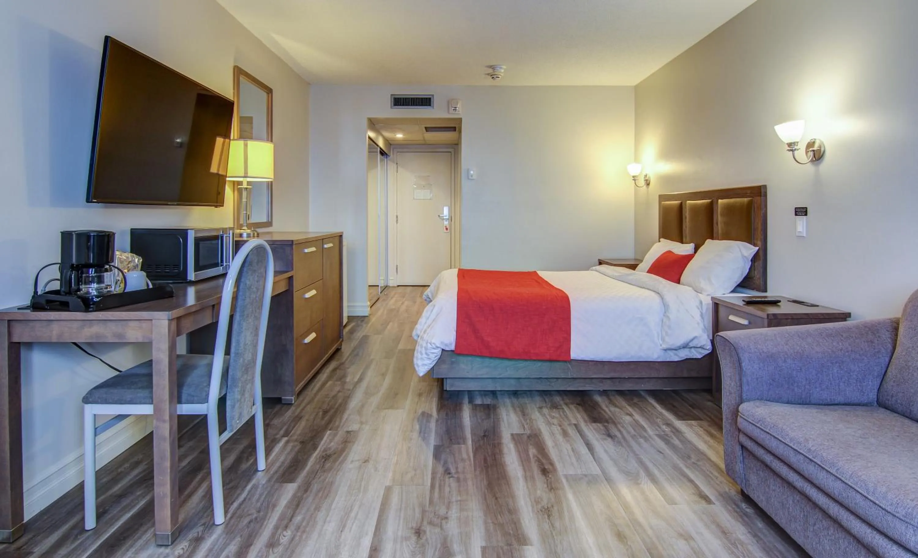 Bed in Chateau Roberval