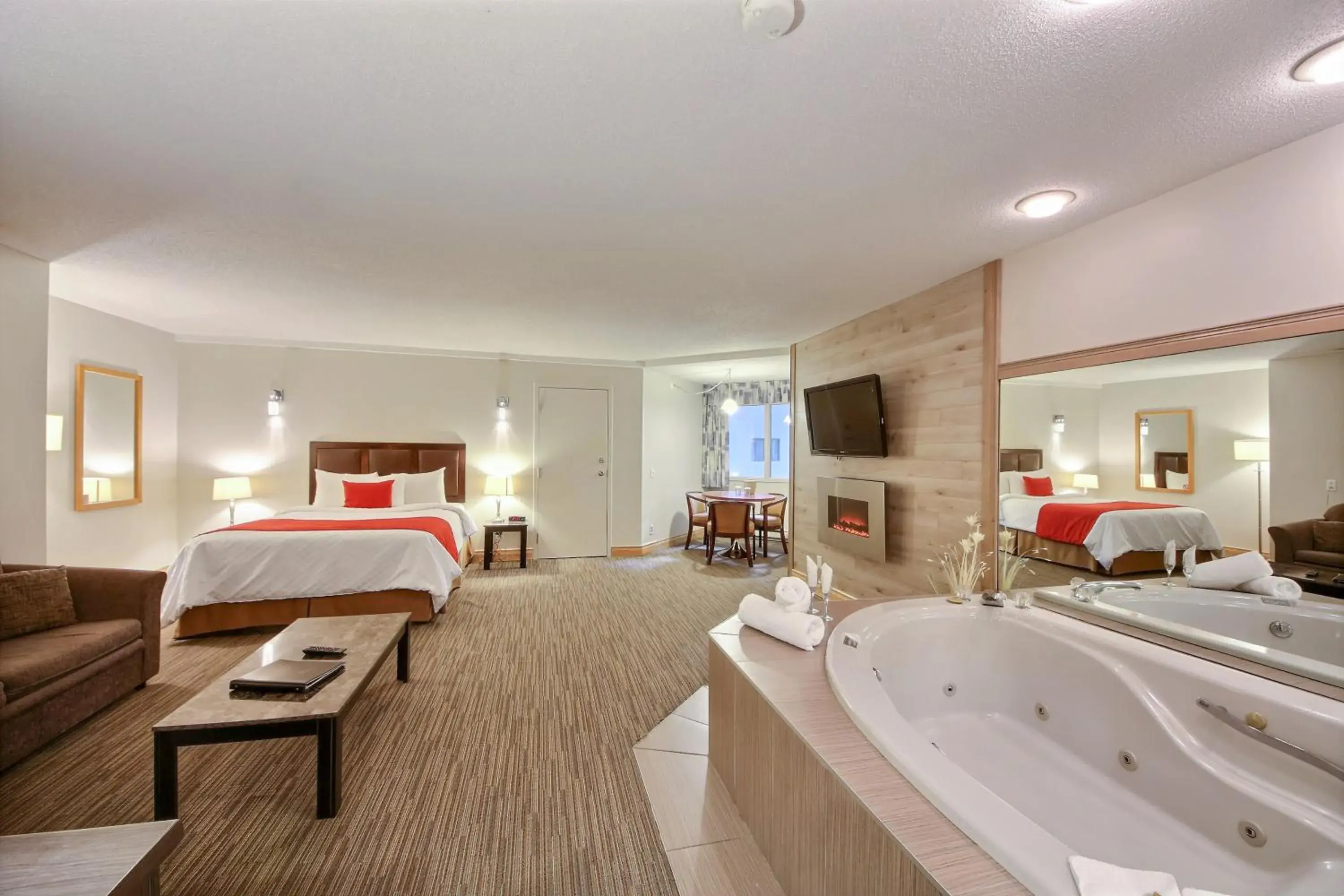 Superior Queen Room (2 adults) in Chateau Roberval Superior Queen Room (2 adults) in Chateau Roberval