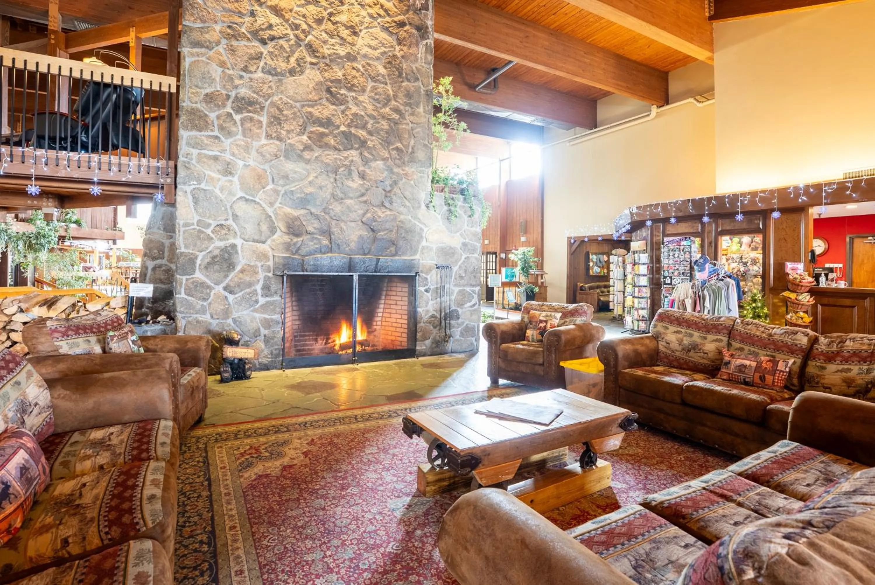 Lobby or reception in Fireside Inn & Suites West Lebanon