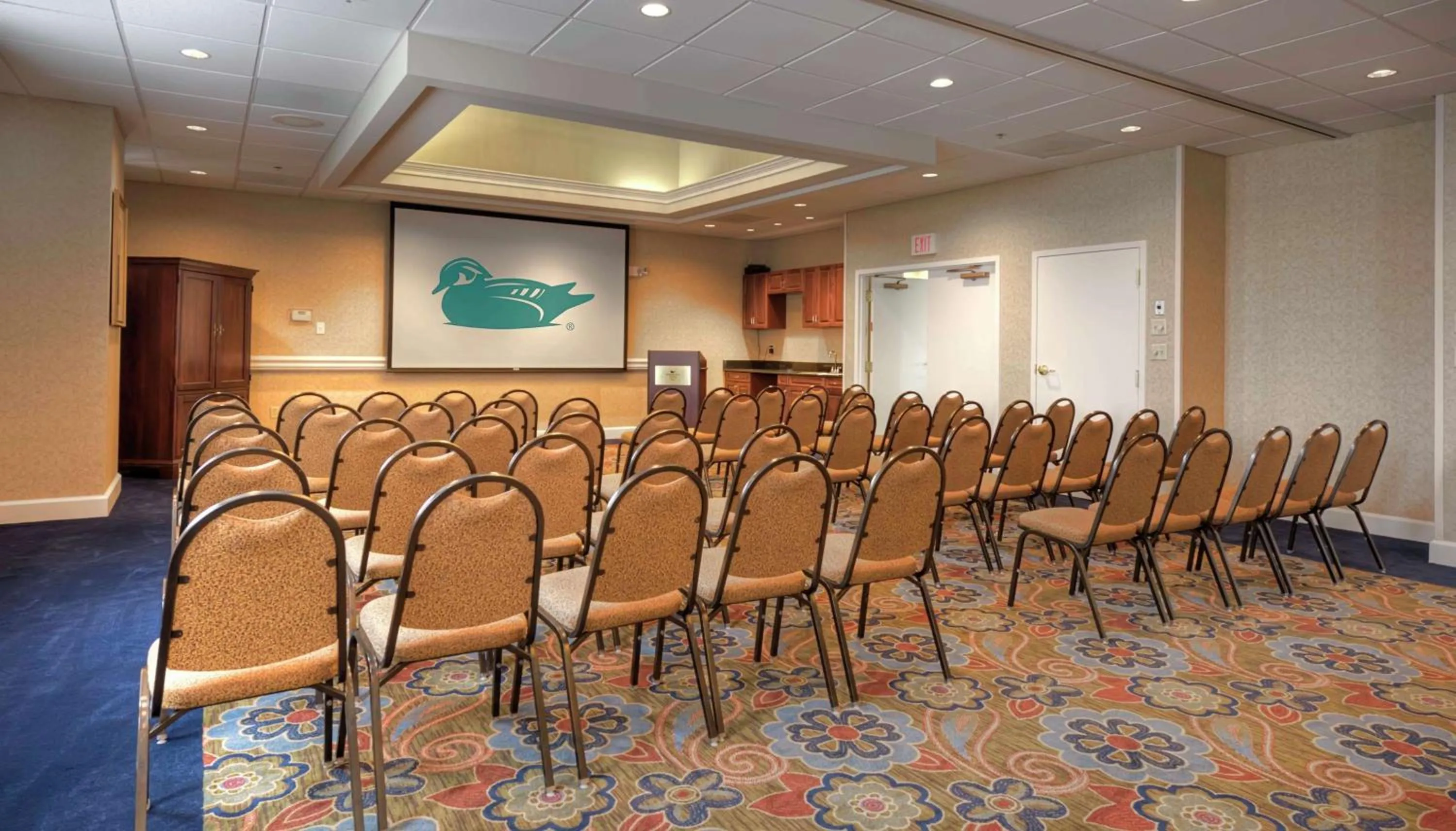 Meeting/conference room in Homewood Suites by Hilton Olmsted Village