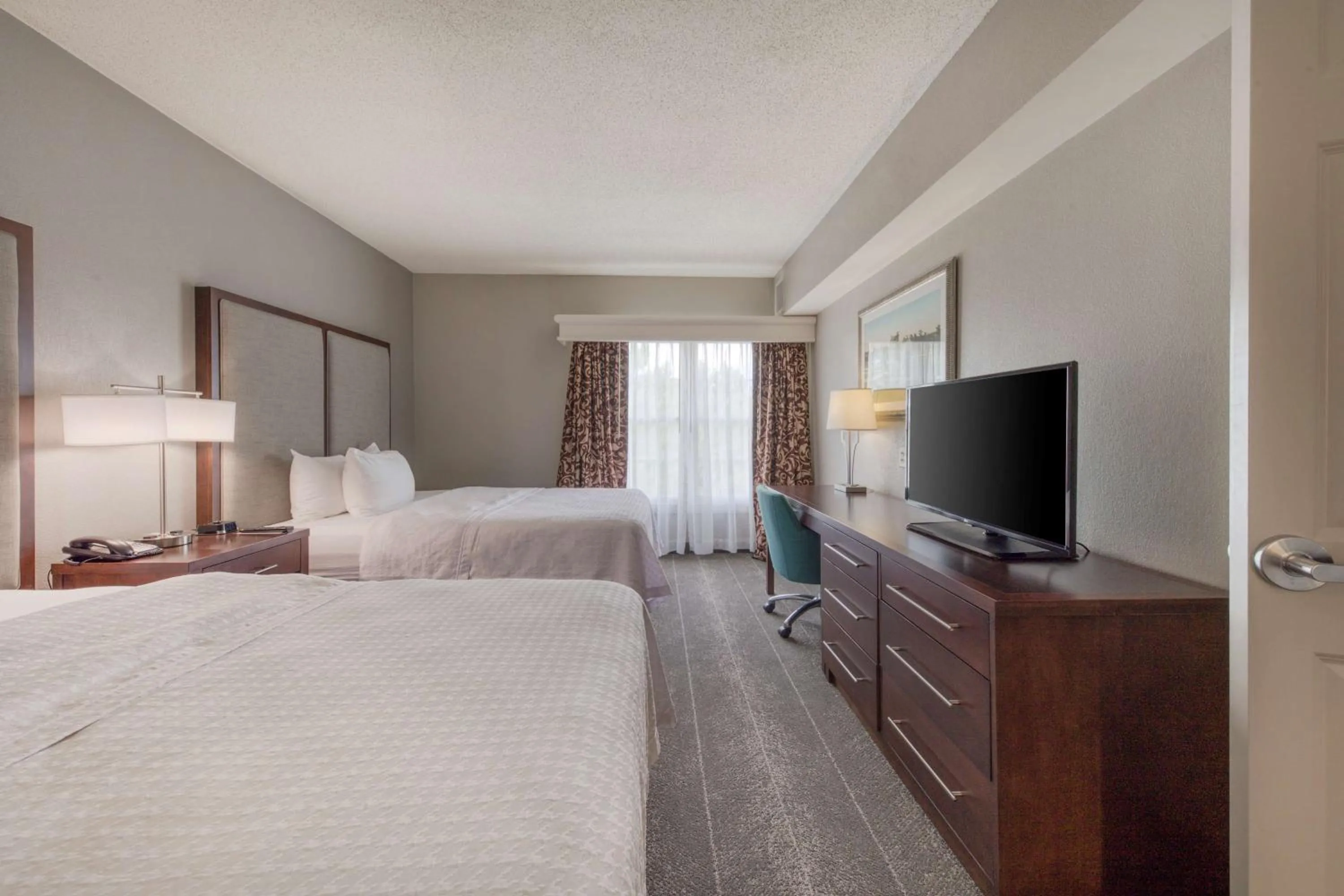 Bedroom, Bed in Homewood Suites by Hilton Olmsted Village