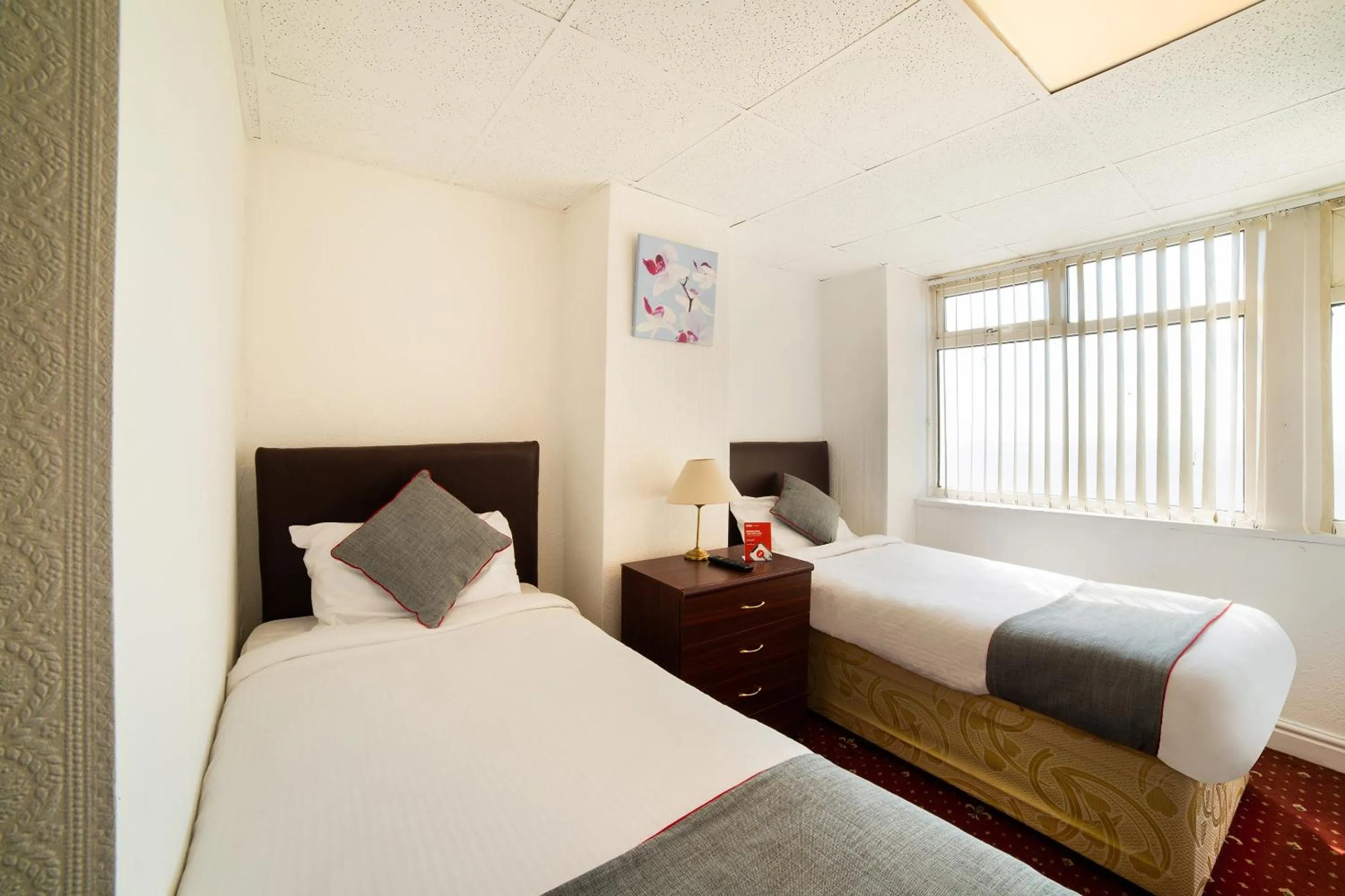 Bedroom in OYO The Golden Cheval Hotel